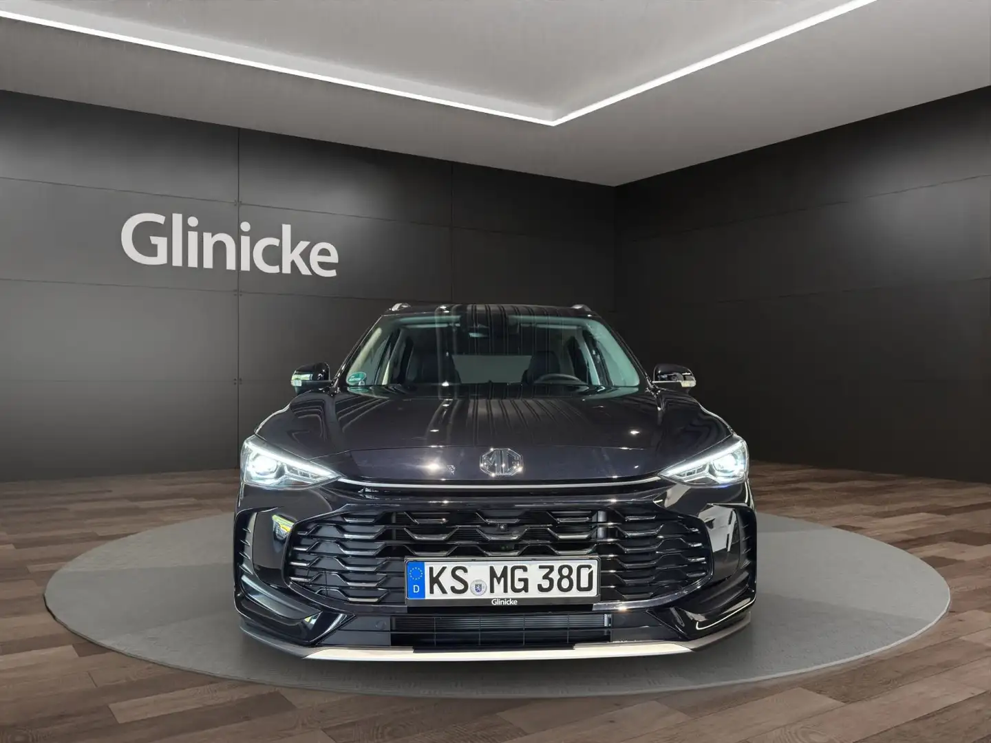 MG ZS Hybrid+ Luxury Schwarz - 2