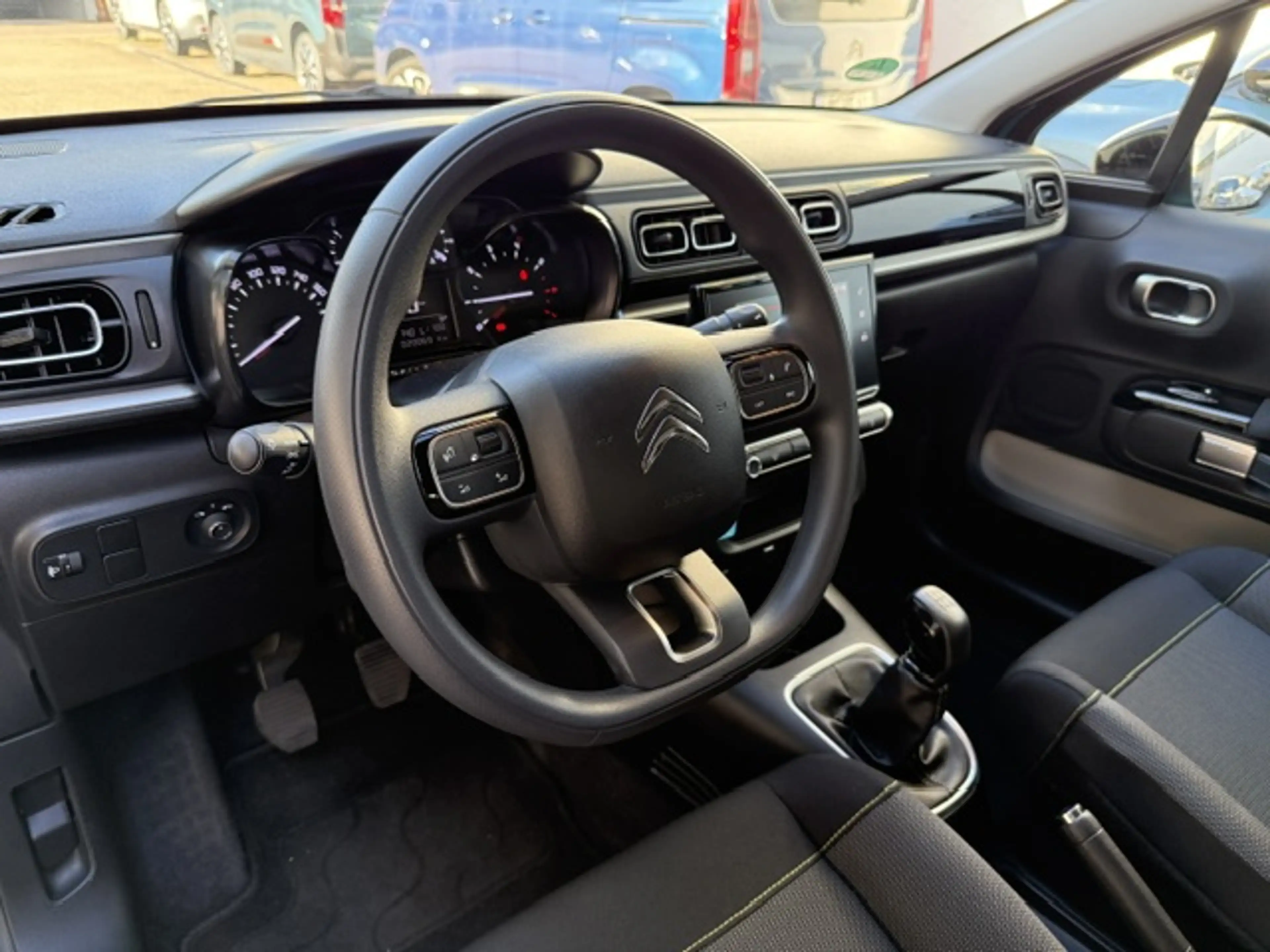 Citroen C3 Shine — photo 7
