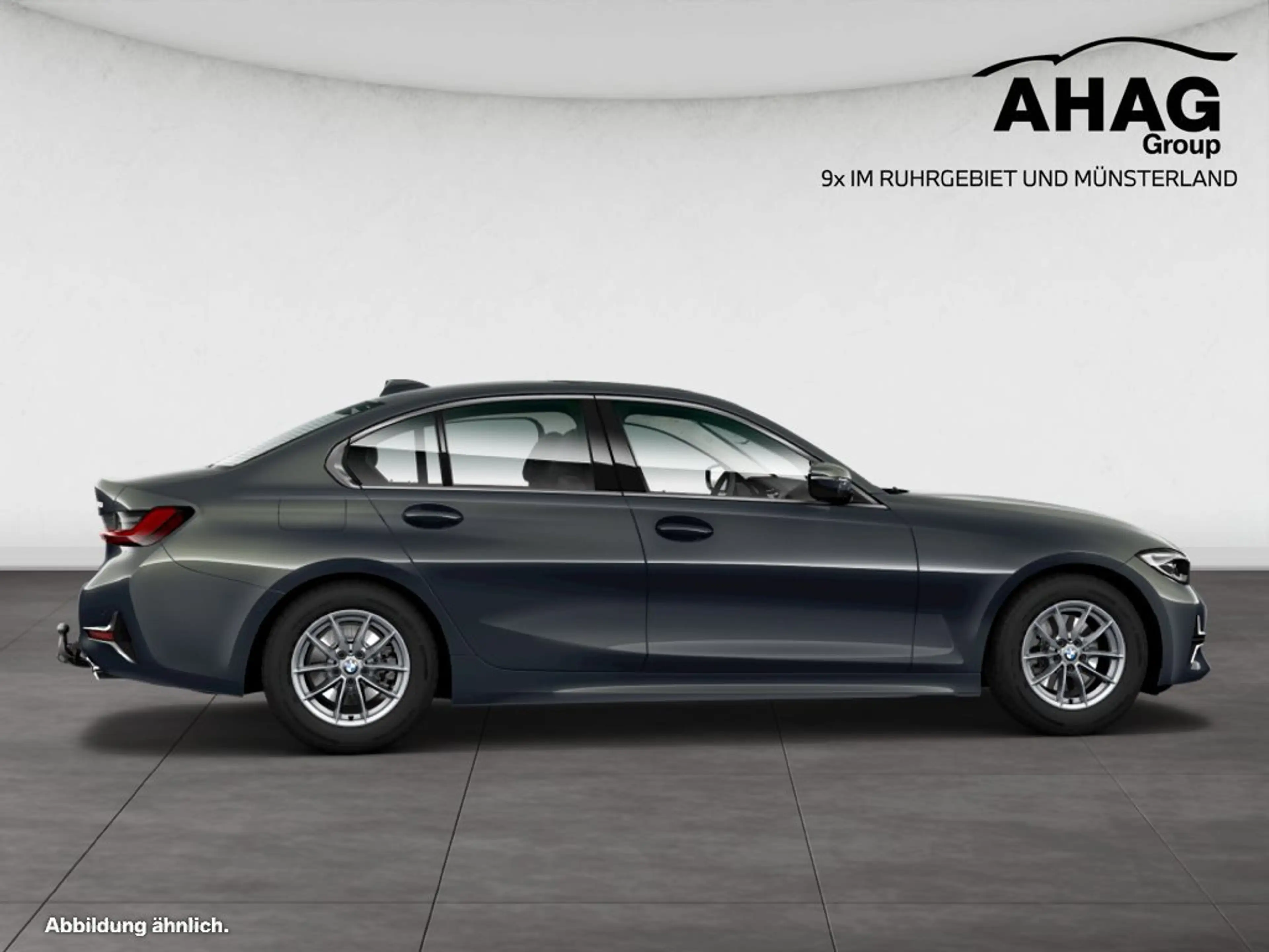 BMW 330 i xDrive Limousine — photo 8