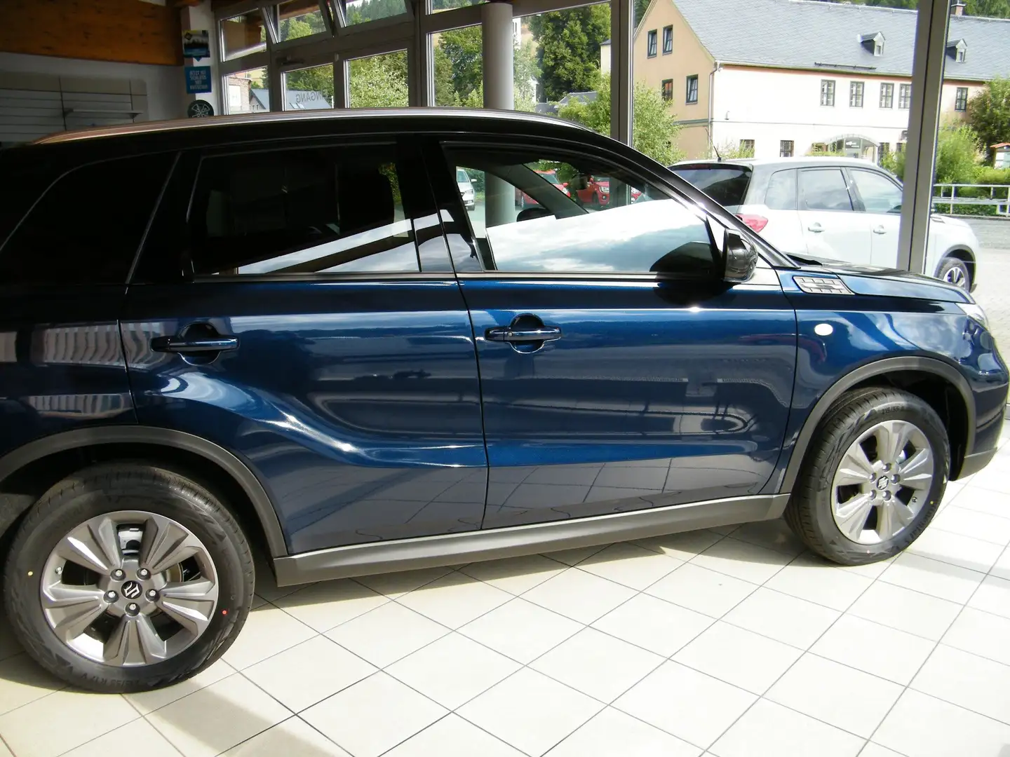 Suzuki Vitara 1.4 Boosterjet Hybrid Allgrip Comfort Kék - 2