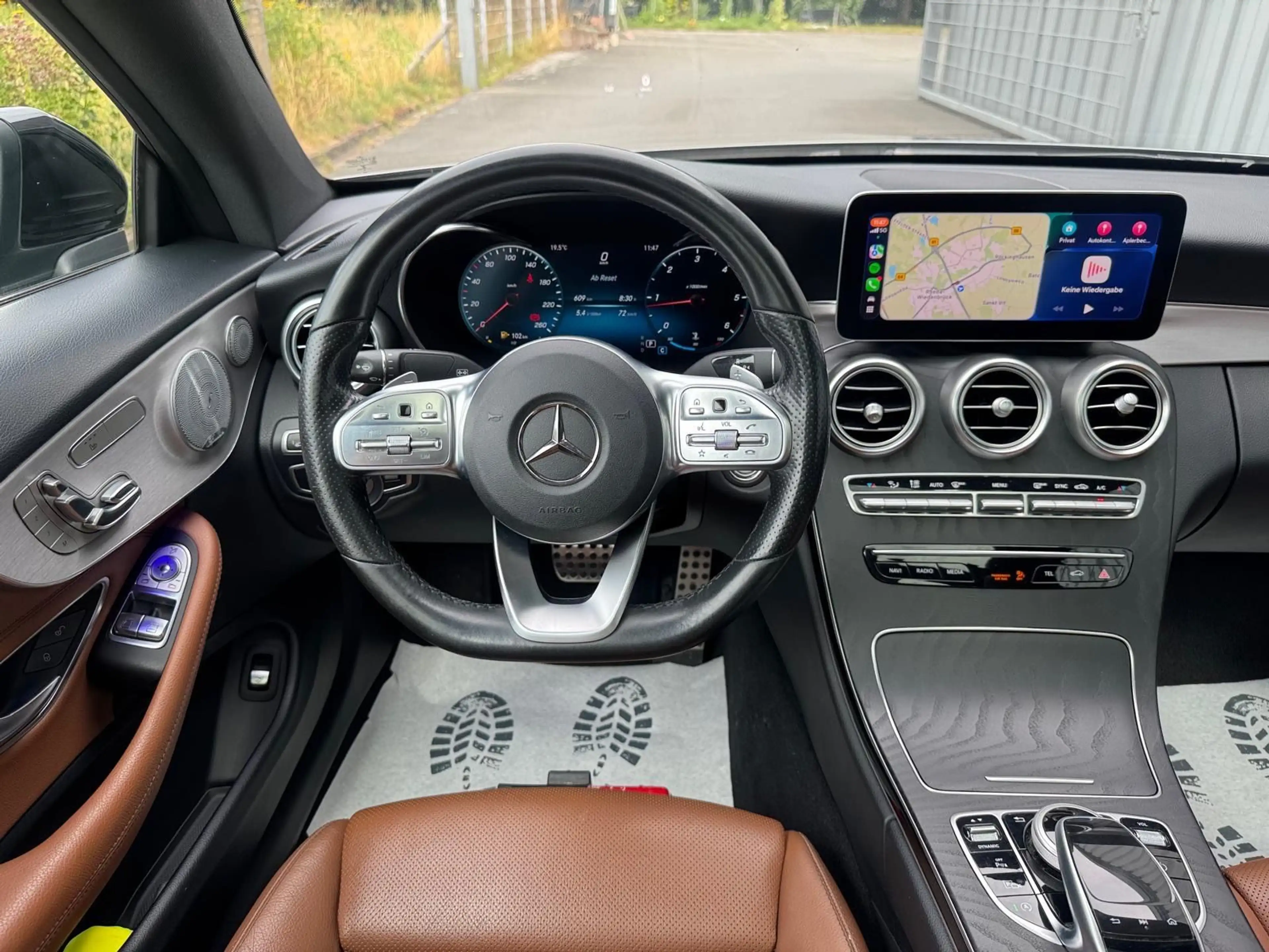 Mercedes-Benz C 220 d *AMG*NIGHT*BURMESTER*MEMORY*PANO*KEYLESS* — photo 11