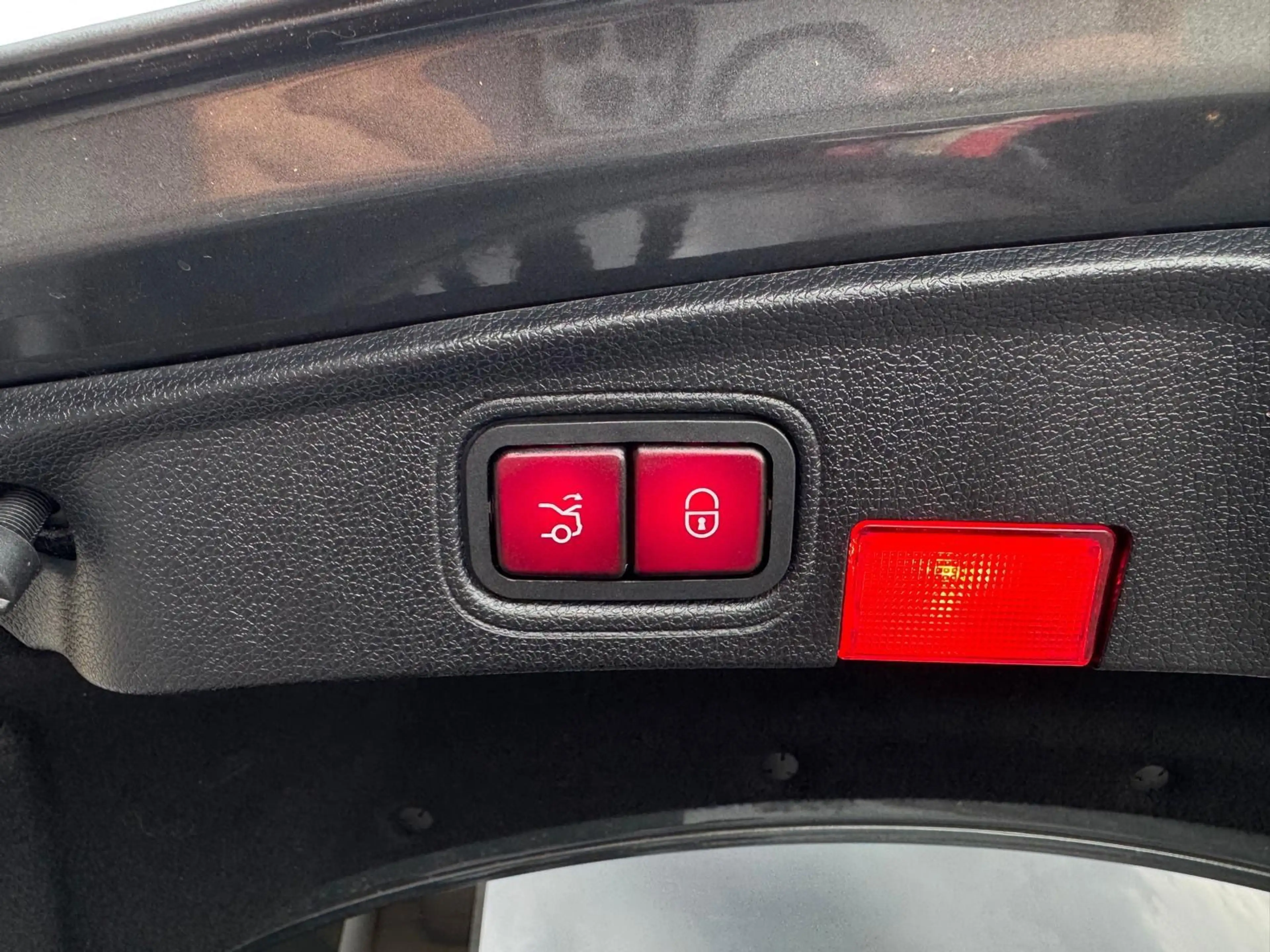 Mercedes-Benz C 220 d *AMG*NIGHT*BURMESTER*MEMORY*PANO*KEYLESS* — photo 22
