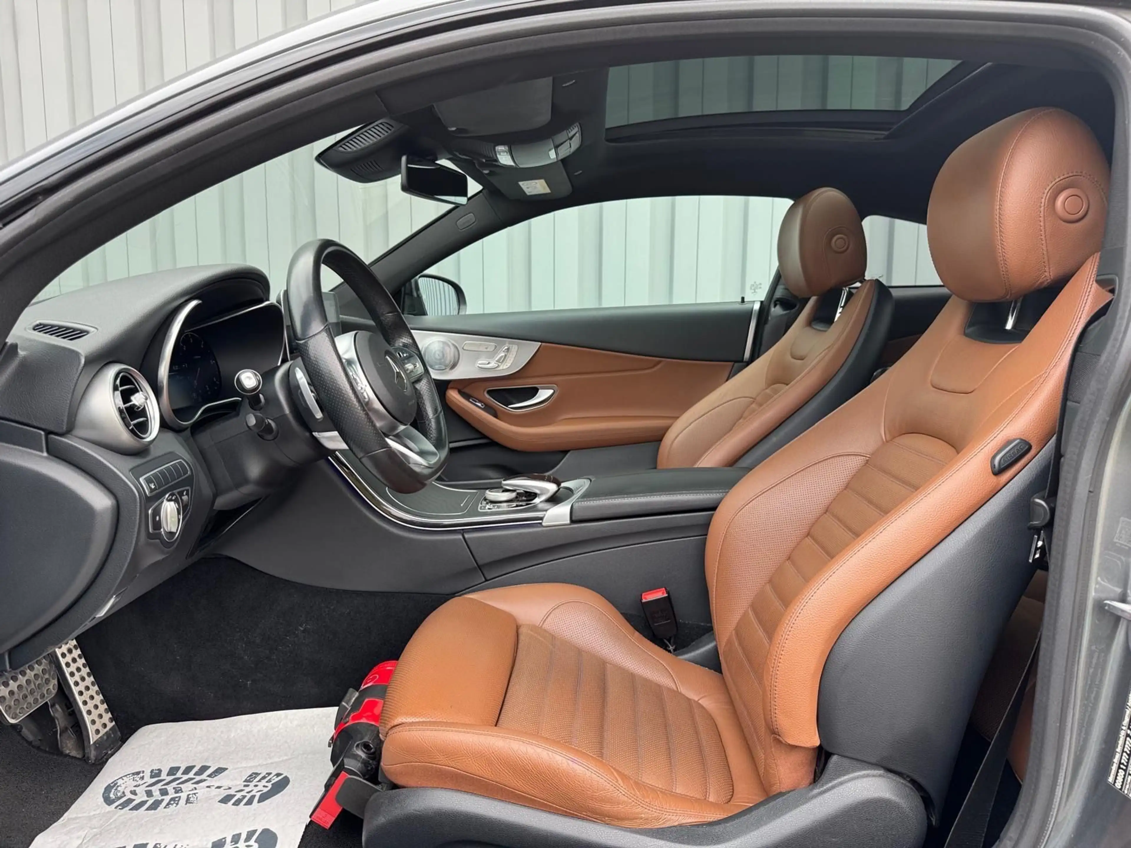 Mercedes-Benz C 220 d *AMG*NIGHT*BURMESTER*MEMORY*PANO*KEYLESS* — photo 8
