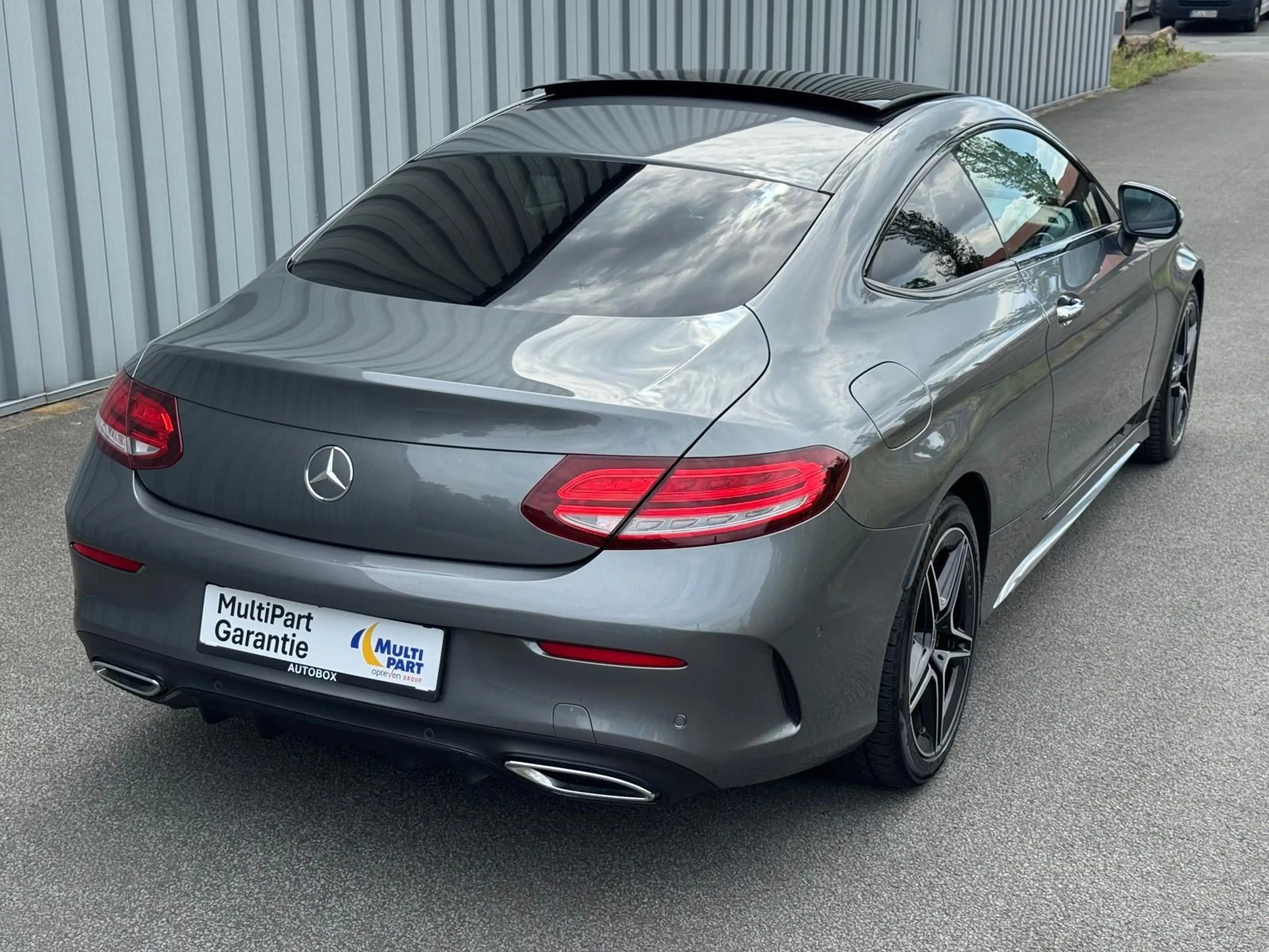 Mercedes-Benz C 220 d *AMG*NIGHT*BURMESTER*MEMORY*PANO*KEYLESS* — photo 6