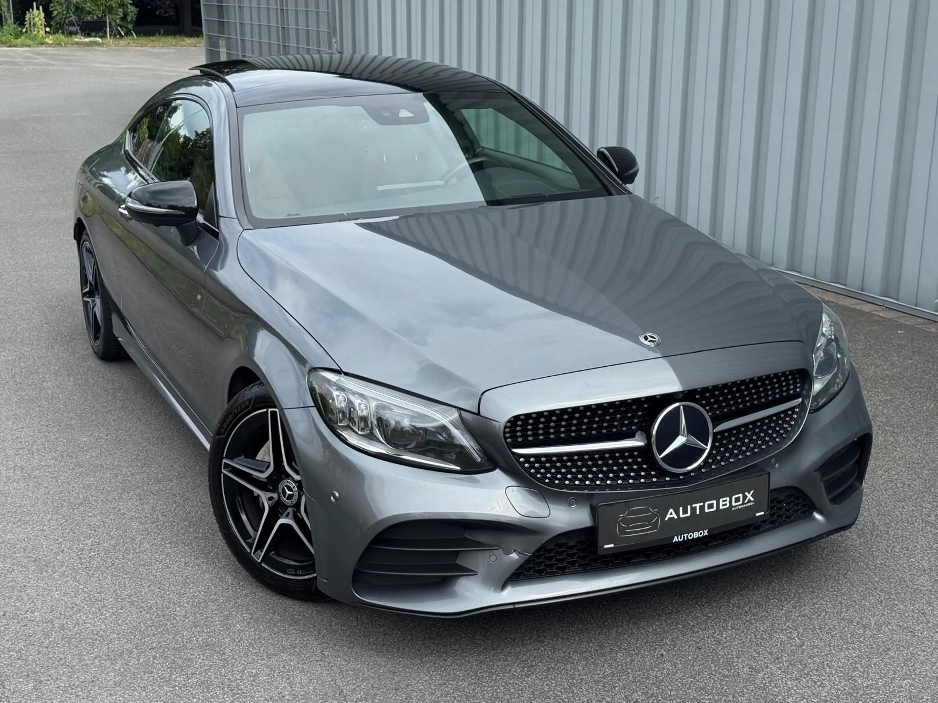 Mercedes-Benz C 220 d *AMG*NIGHT*BURMESTER*MEMORY*PANO*KEYLESS*