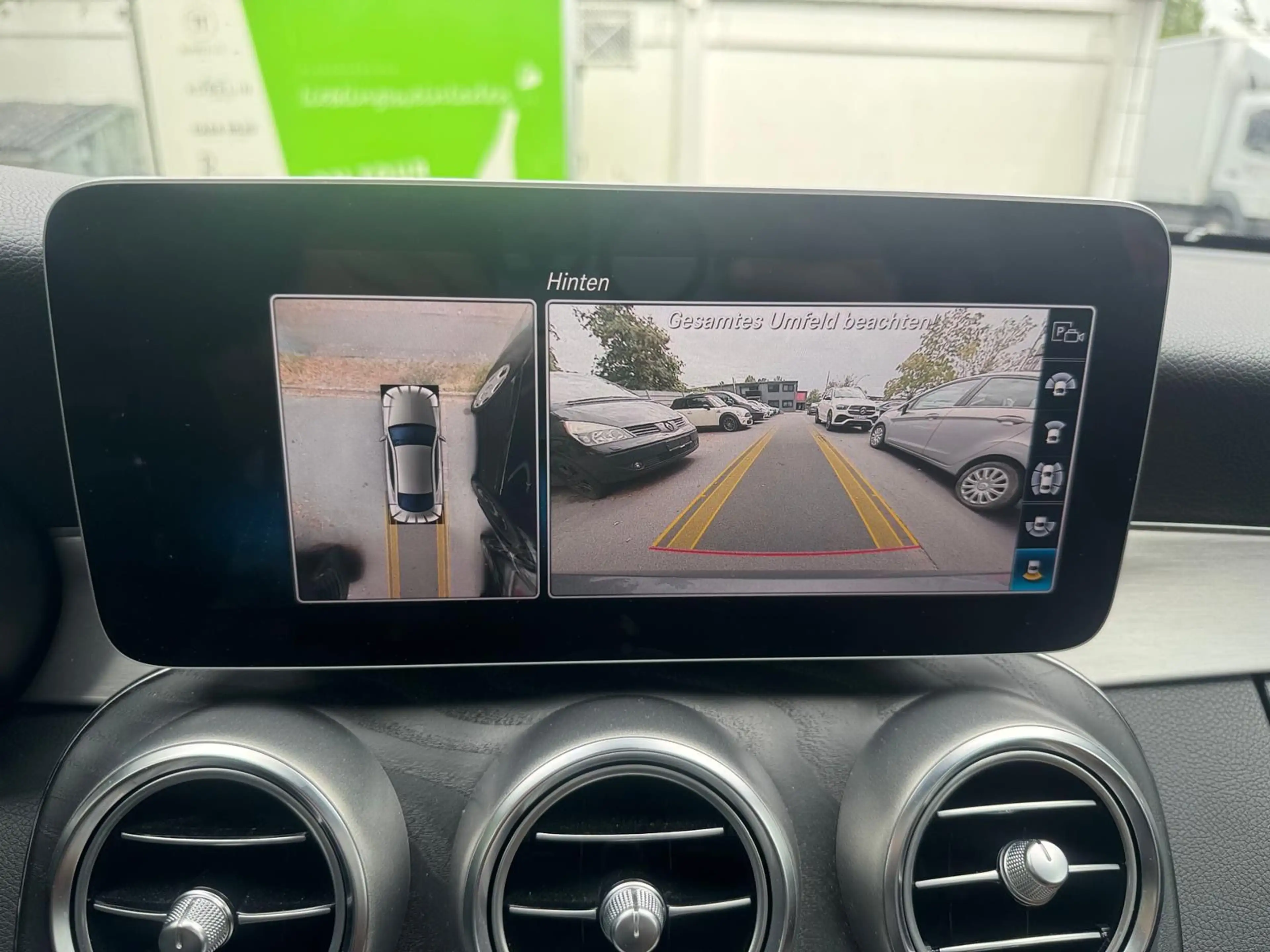 Mercedes-Benz C 220 d *AMG*NIGHT*BURMESTER*MEMORY*PANO*KEYLESS* — photo 21