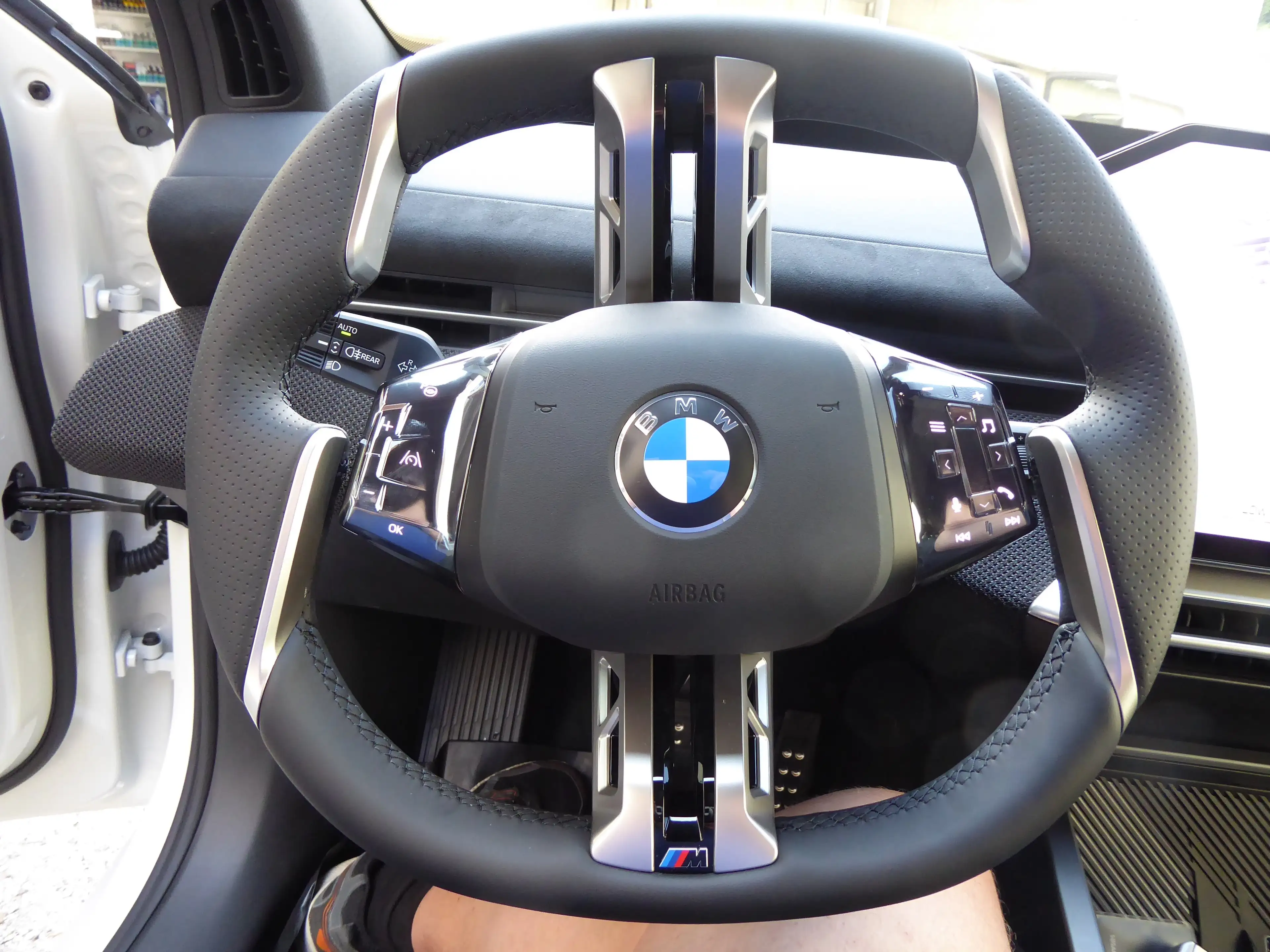 BMW iX3 50 xDrive  M Sport Pro Paket — photo 13