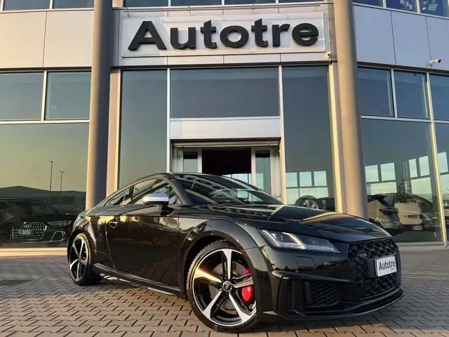 Audi TTS 2.0 TFSI quattro  235 KW S-Tronic