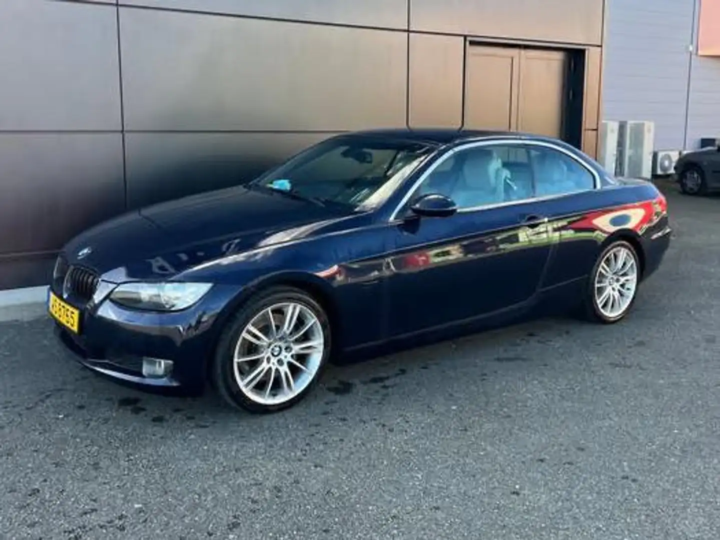 BMW 330 Cab 330i Luxe Bleu - 1