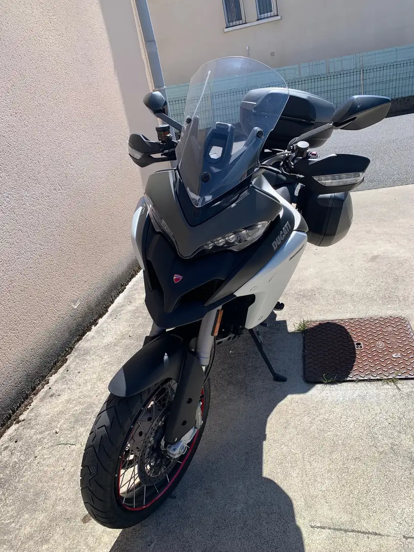 Ducati Gris - 2