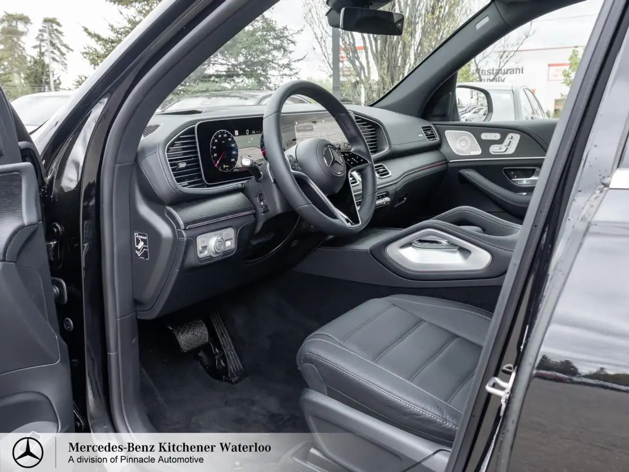 Mercedes-Benz GLE снимка Mercedes-Benz GLE