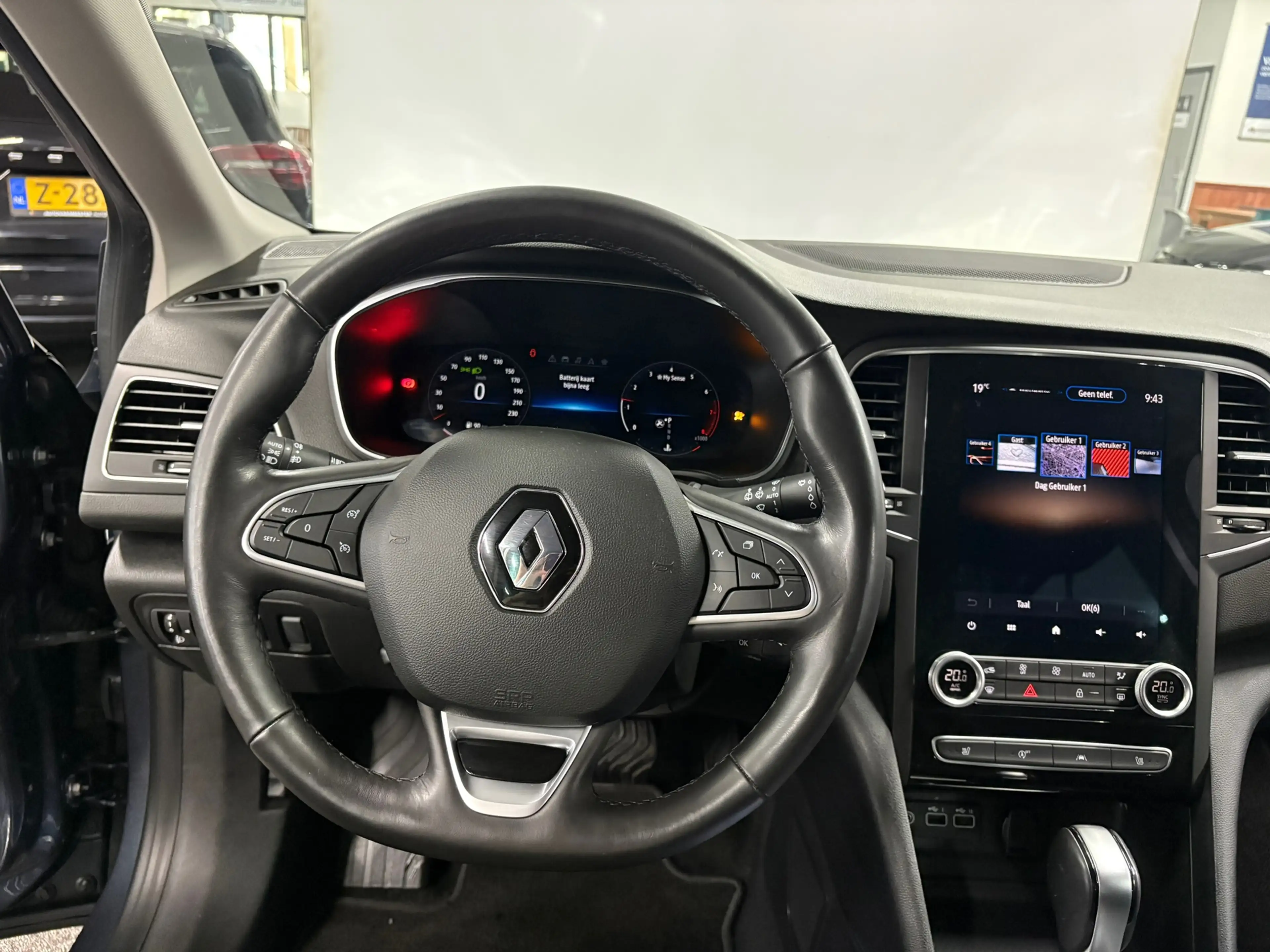 Renault Megane Estate 1.3 TCe 140 Techno/ NL auto/ Achteruitrijca — photo 12