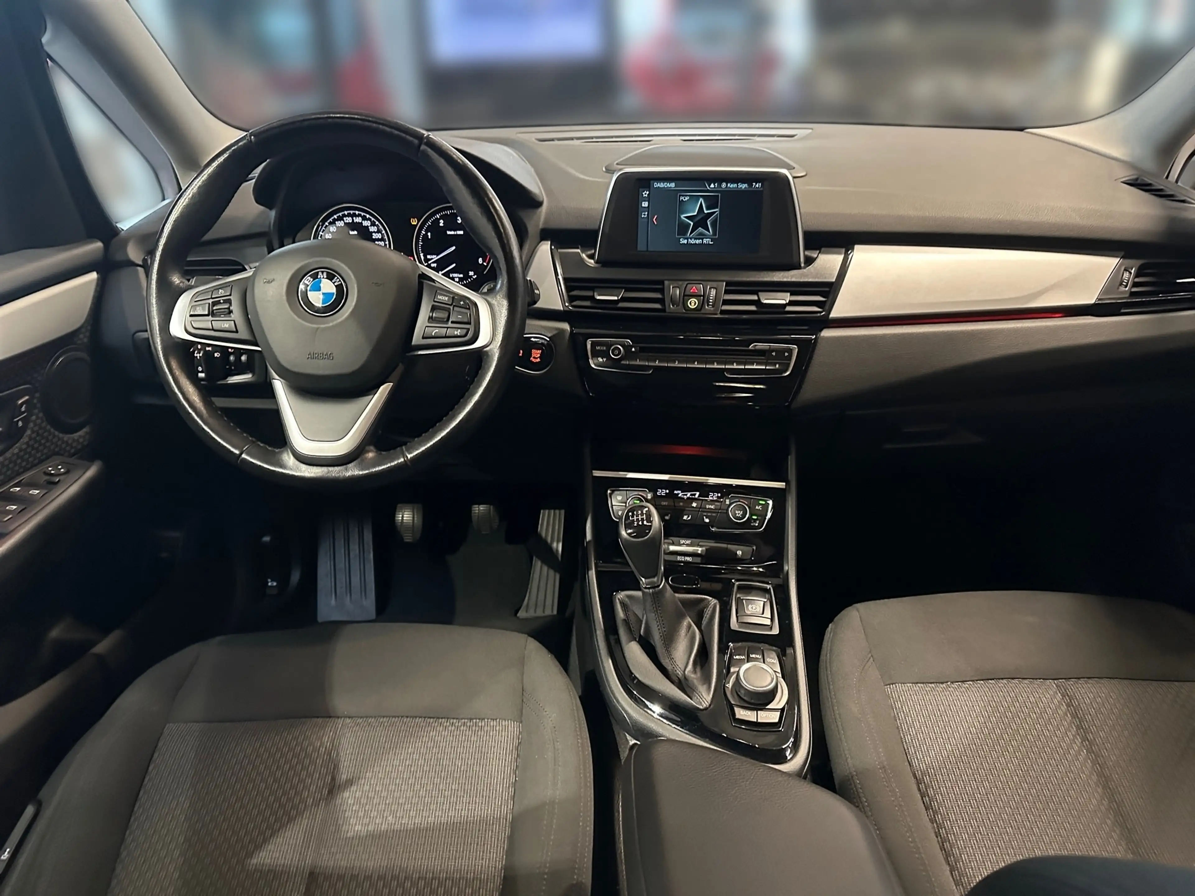 BMW 216 d Gran Tourer Advantage LED+SHZ+PDC+AHK+LMR+ — photo 8