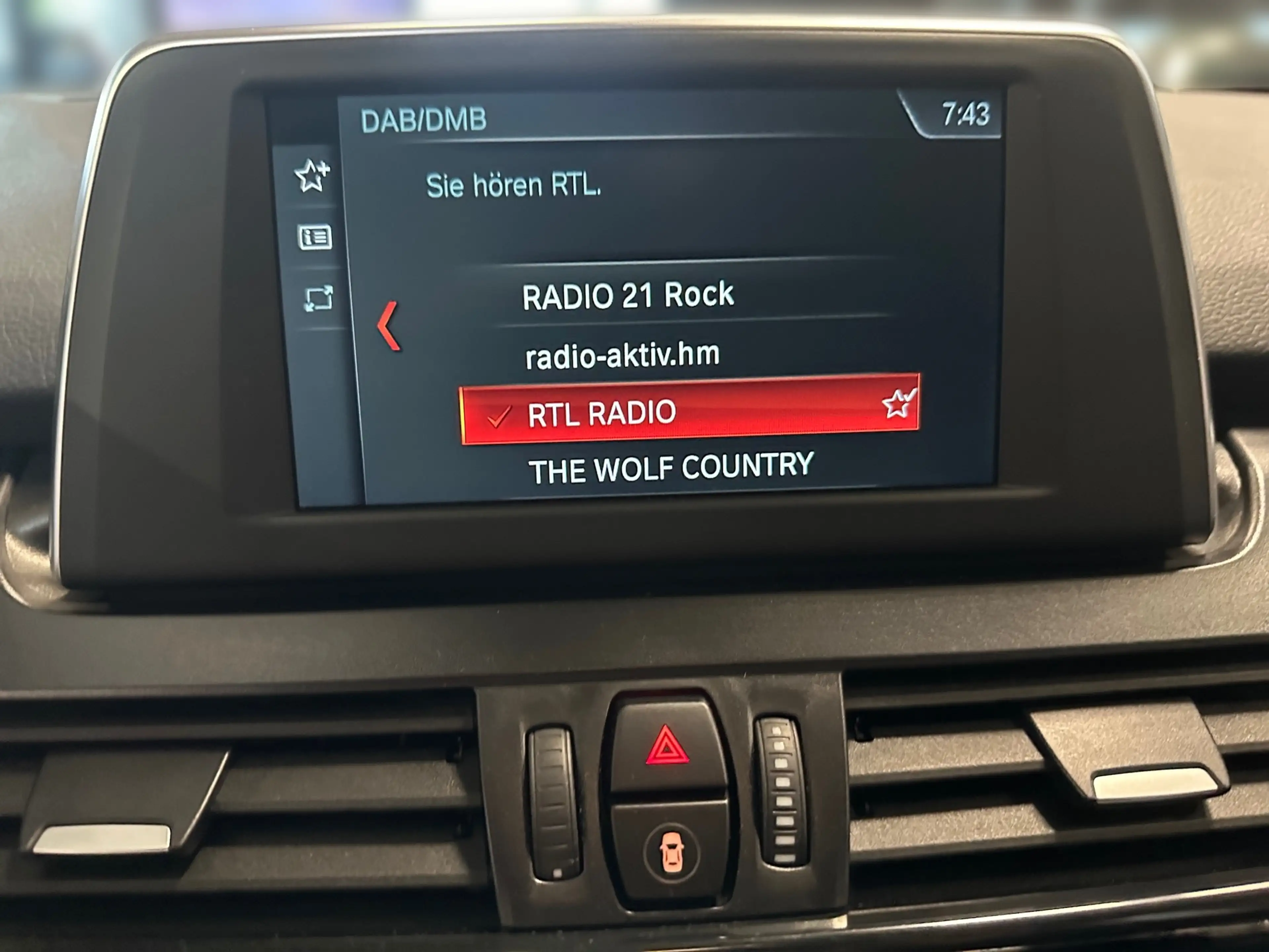 BMW 216 d Gran Tourer Advantage LED+SHZ+PDC+AHK+LMR+ — photo 12