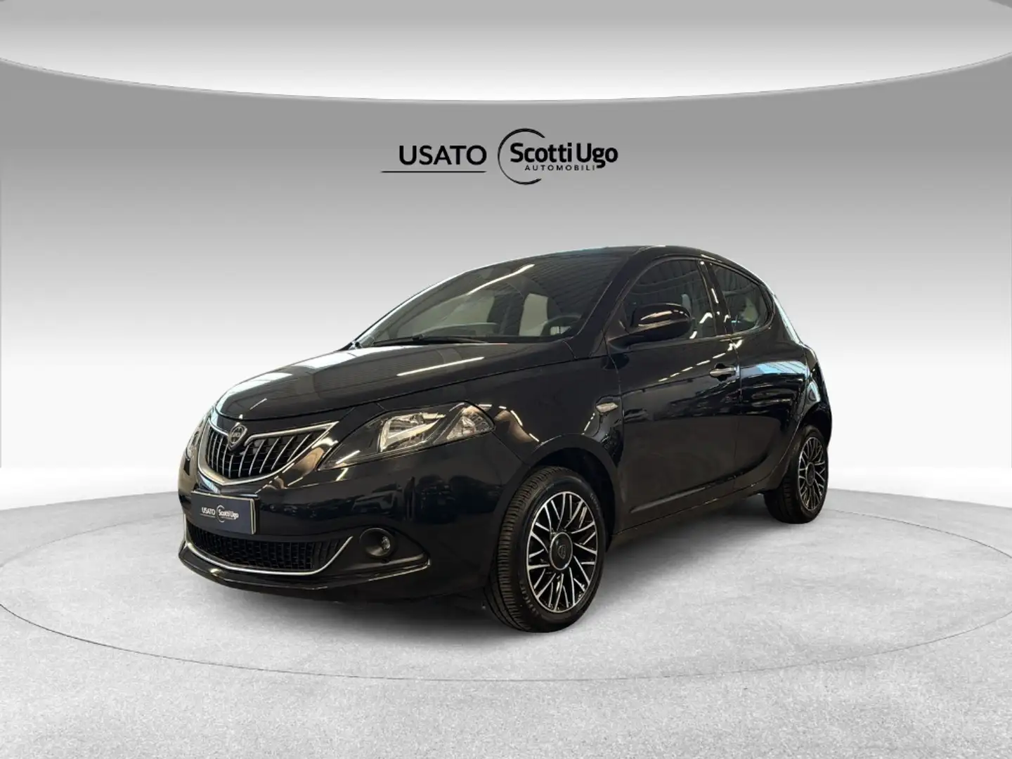 Lancia Ypsilon My24 1.0 Firefly 70 CvStart&Stop Hybrid Oro Nero - 1