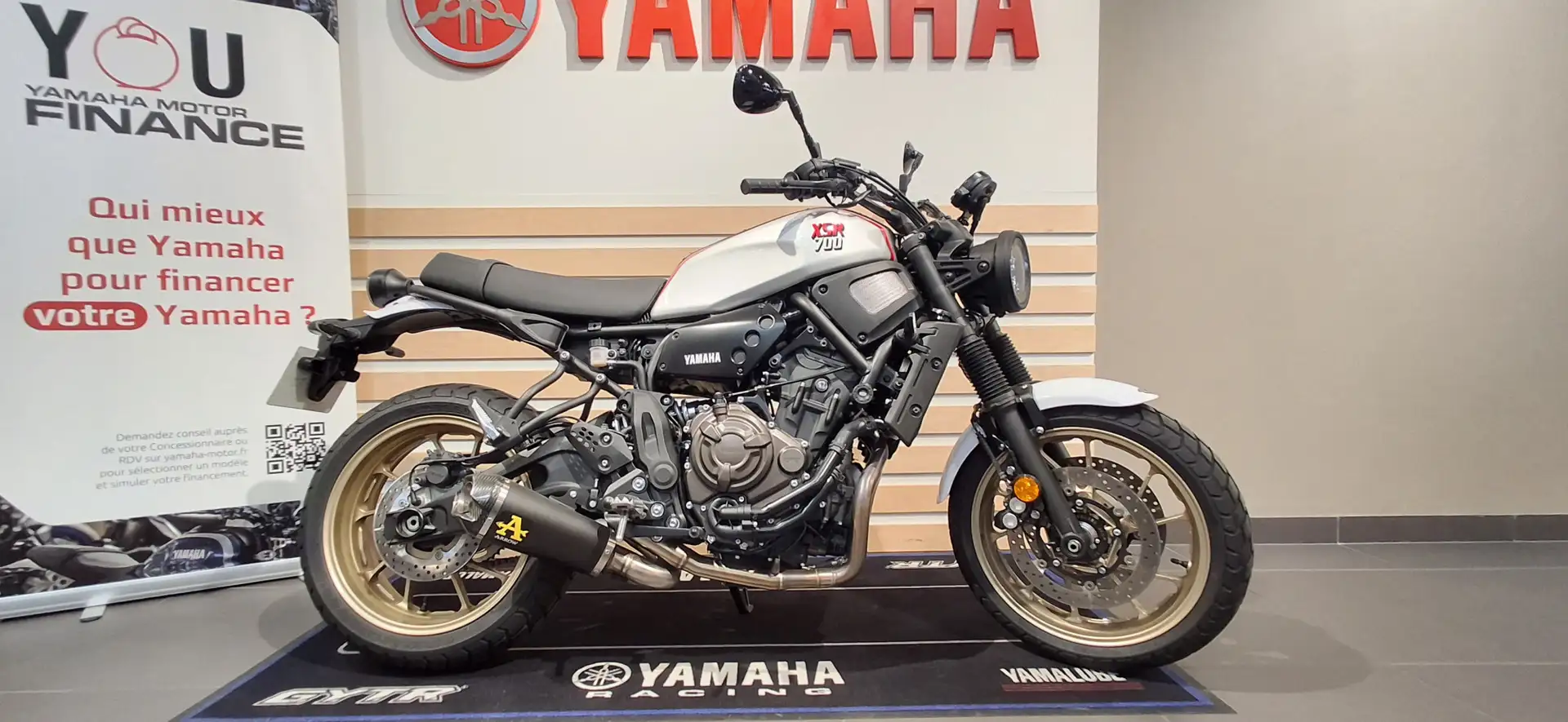Yamaha XSR 700 Gris - 1