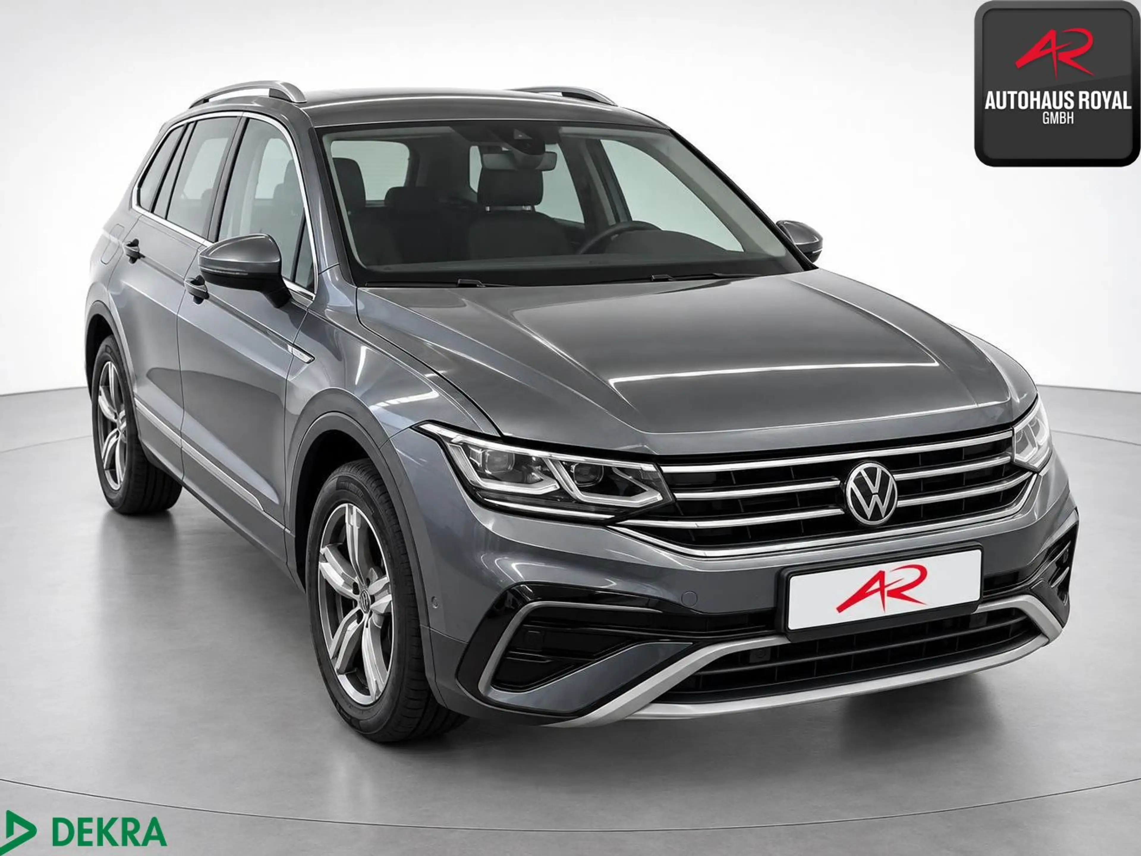 Volkswagen Tiguan Allspace 2.0 TDI 4M 360°,HUD,KEYLESS,PANO — photo 4