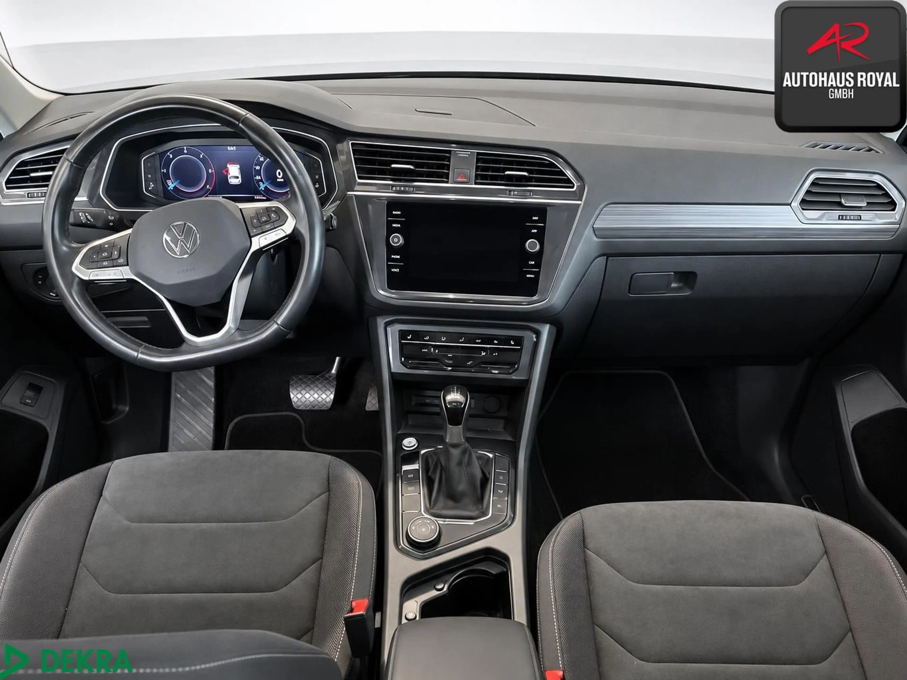 Volkswagen Tiguan Allspace 2.0 TDI 4M 360°,HUD,KEYLESS,PANO — photo 5