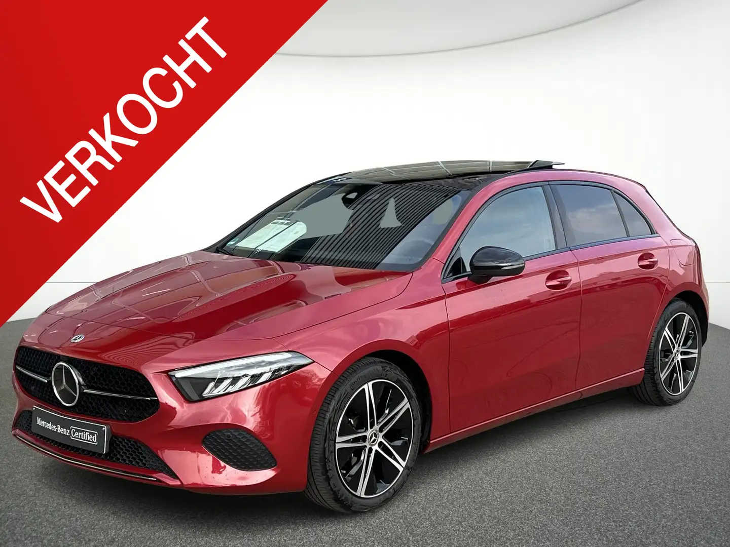 Mercedes-Benz A 200 progressive + panoramadak Roşu - 1