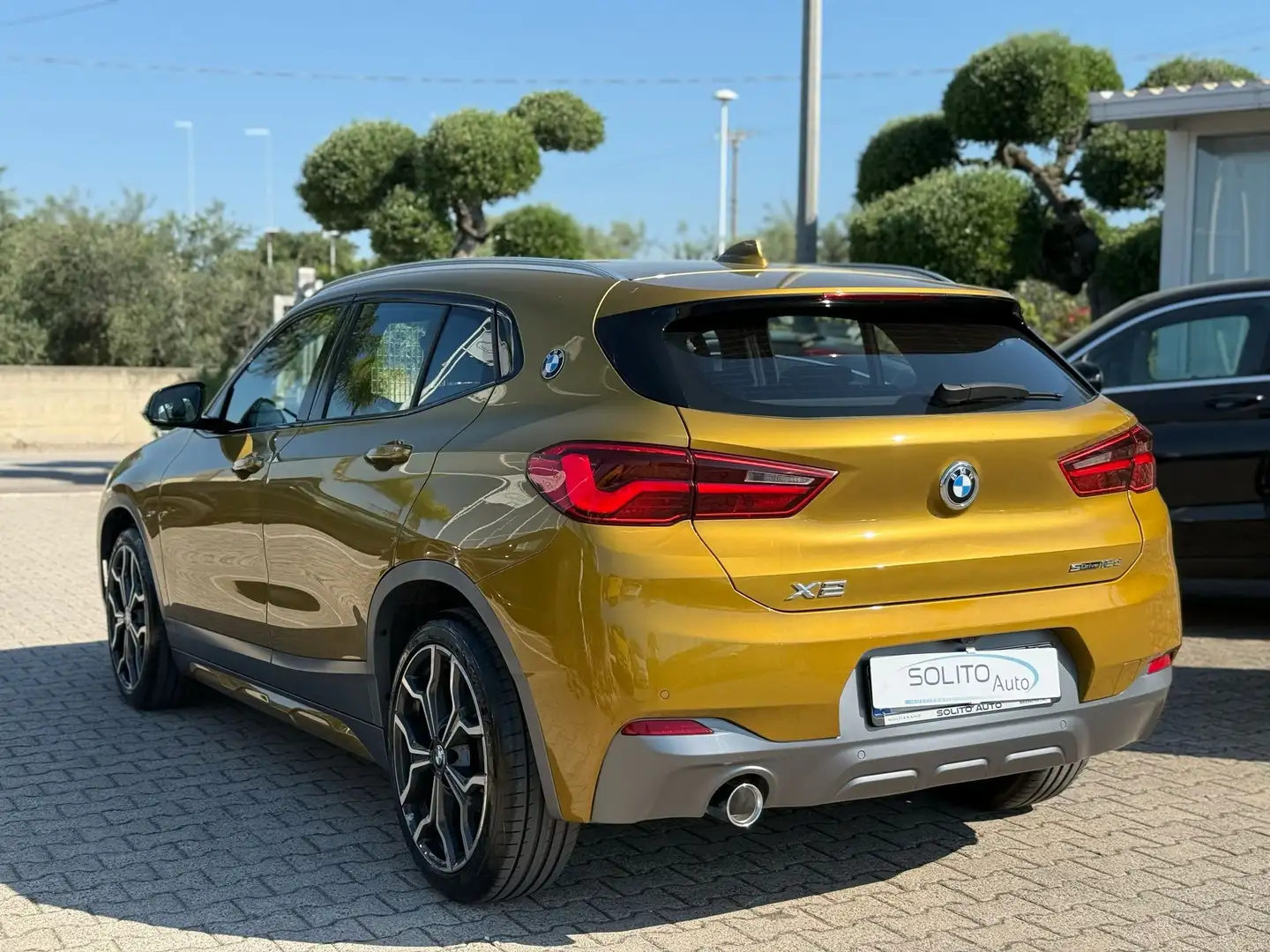 BMW X2 sdrive16d Msport X auto Oro - 2