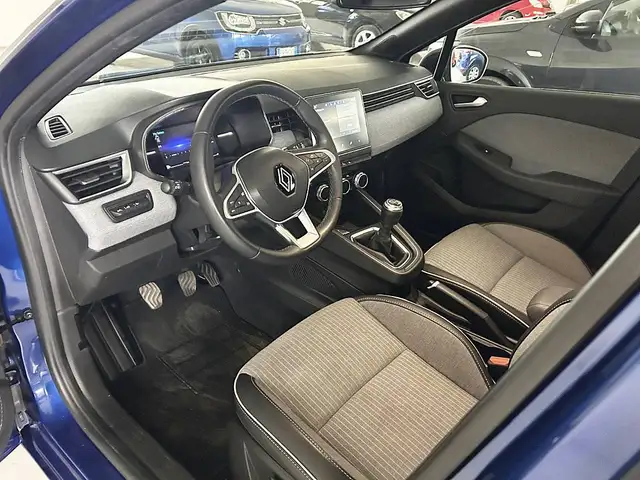 Renault Clio view 7