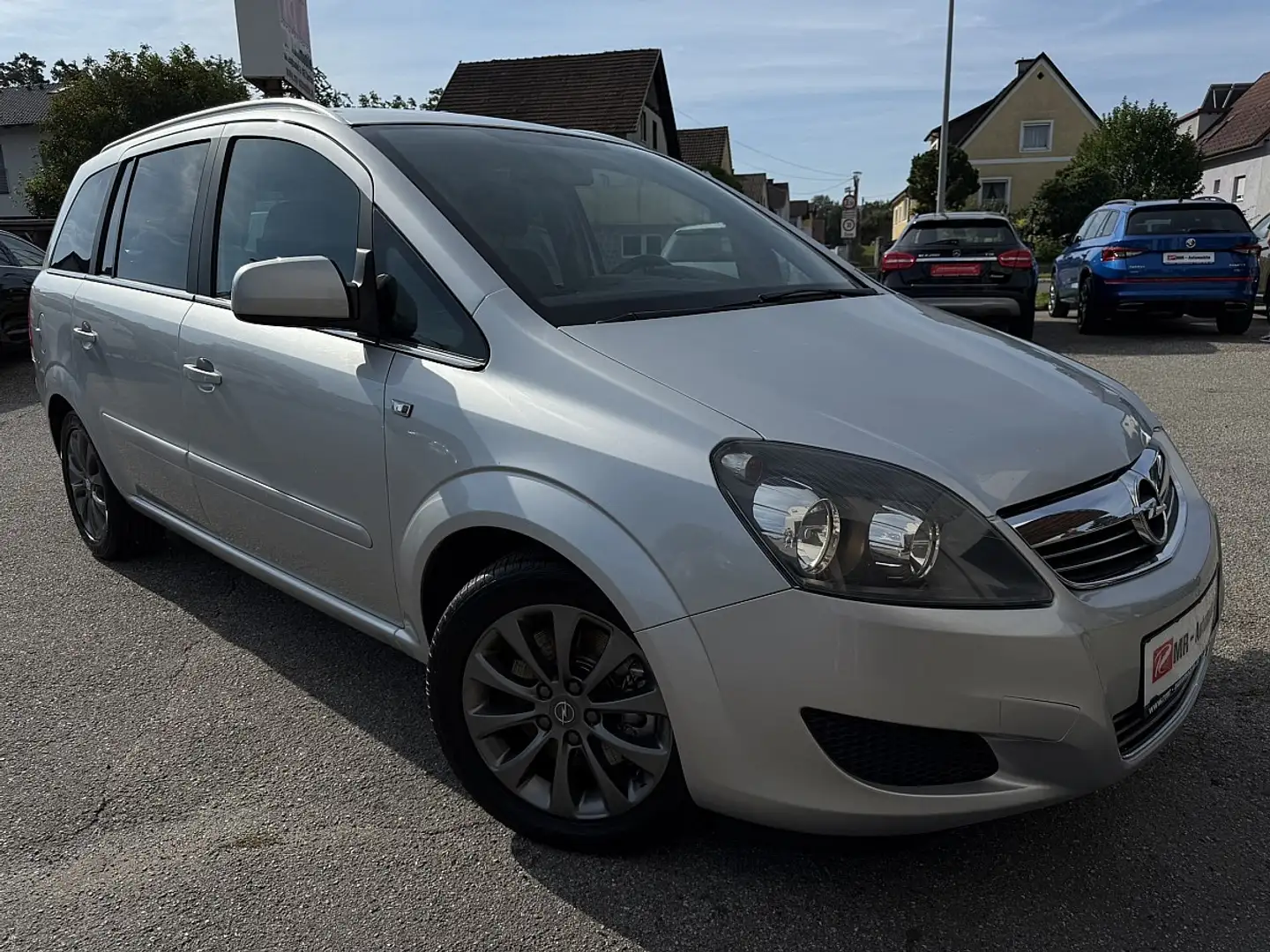 Opel Zafira 1,7 CDTI Ecoflex Style DPF *7-Sitzer* Gris - 1