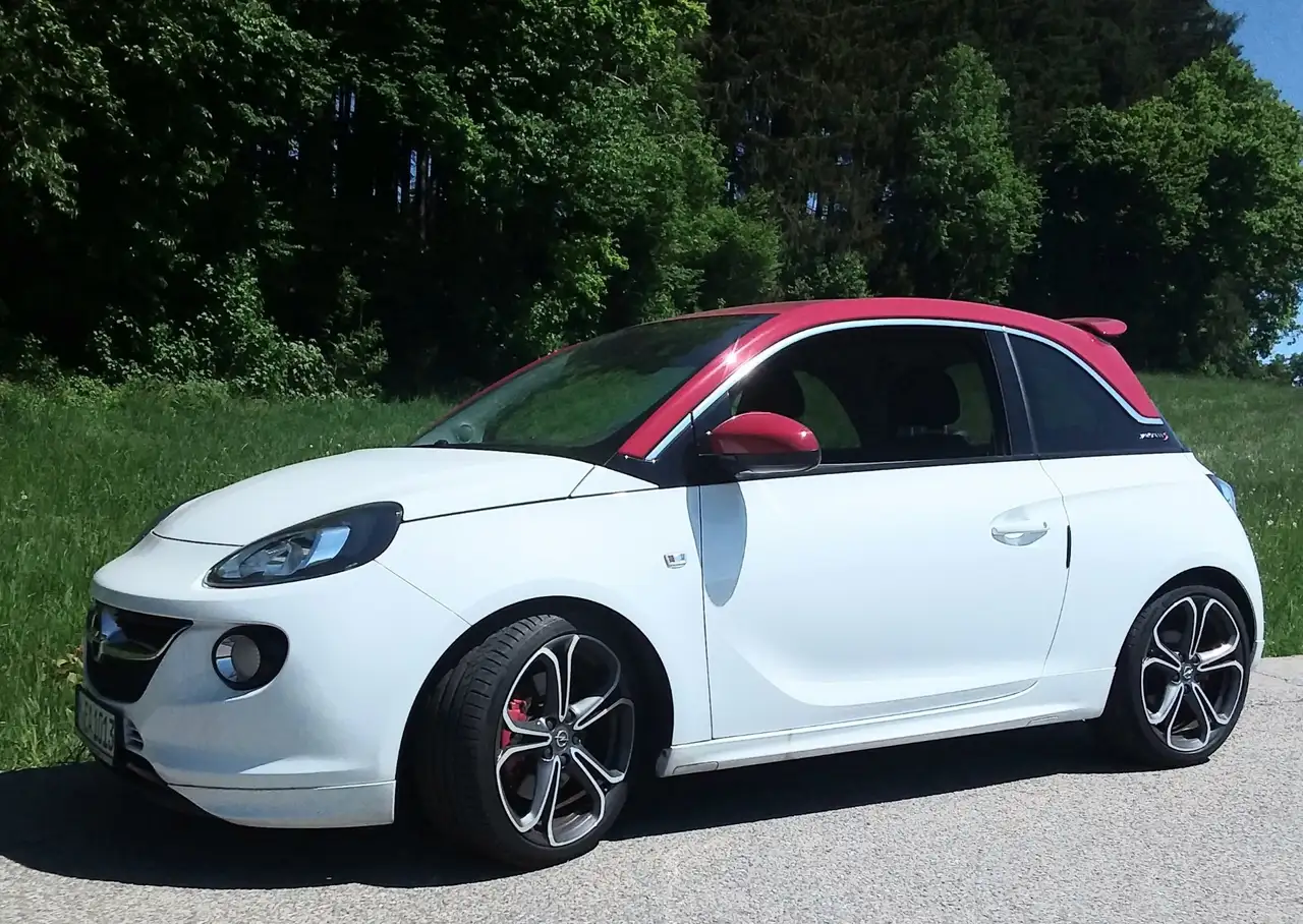 Opel Adam