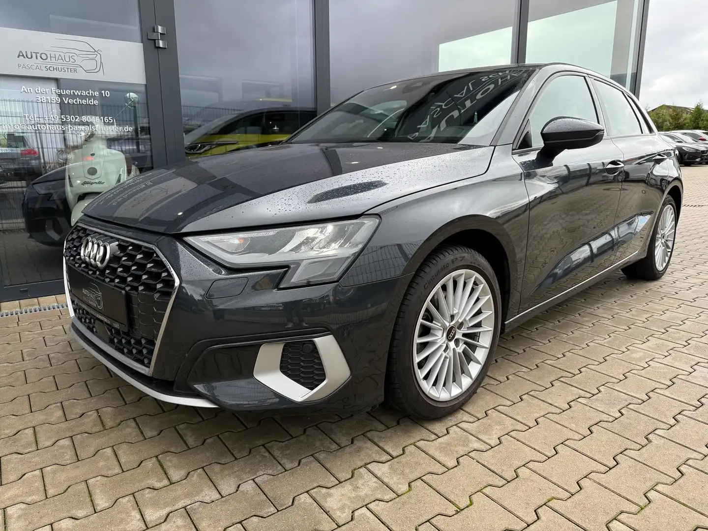 Audi A3 35 TFSI/LED/VIRTUAL/NAVI/PDC/SITZHEIZUNG Grau - 2