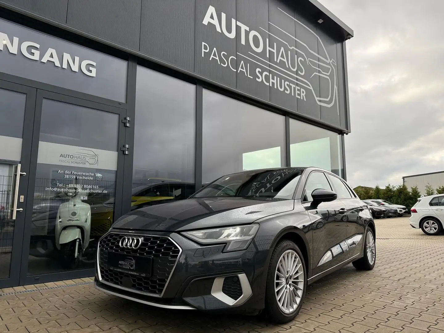 Audi A3 35 TFSI/LED/VIRTUAL/NAVI/PDC/SITZHEIZUNG Grau - 1