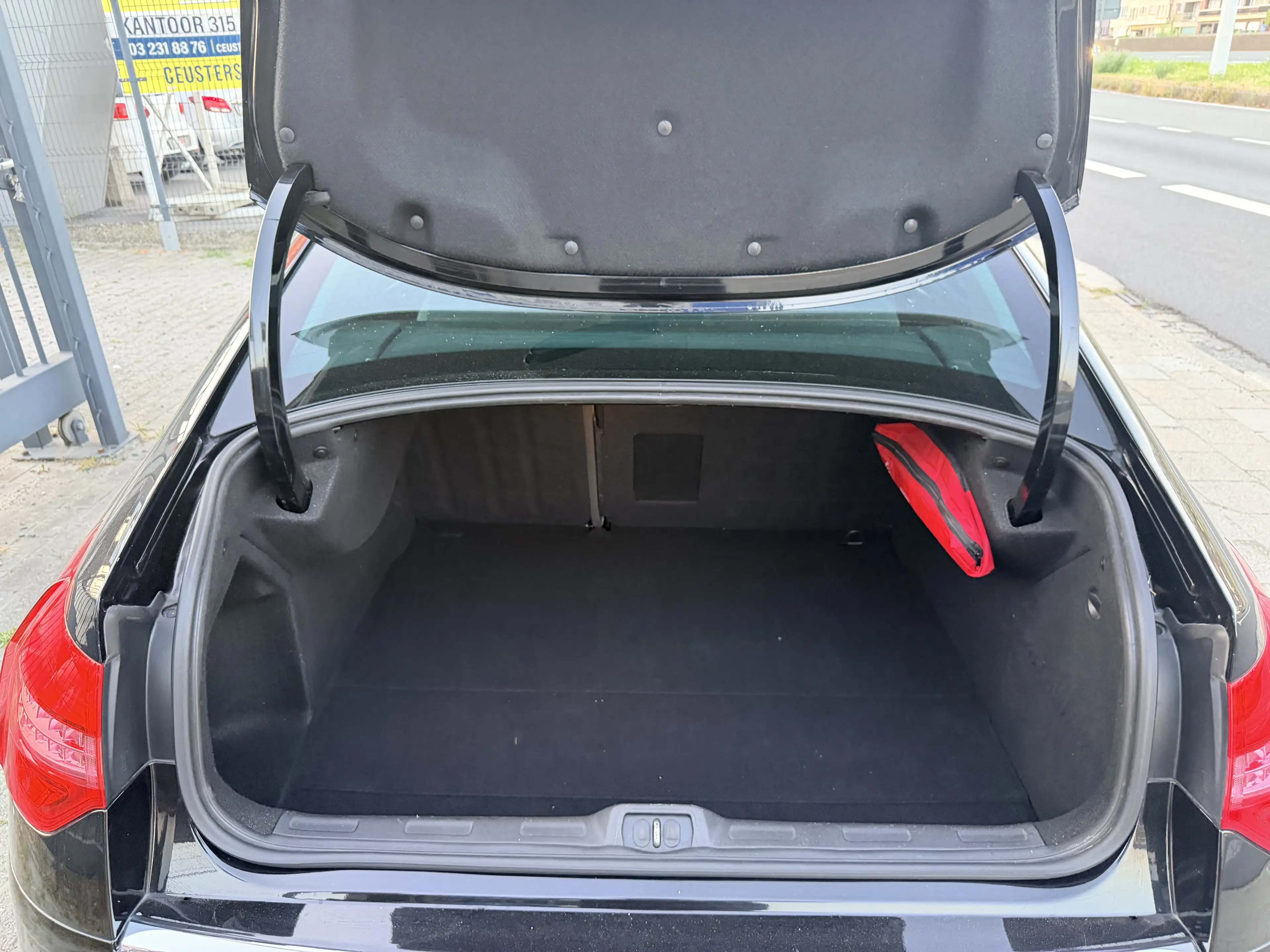 Citroen C5 104000KM 2.0i AUTOMAAT Leder 1st eig GARANTIE — photo 12