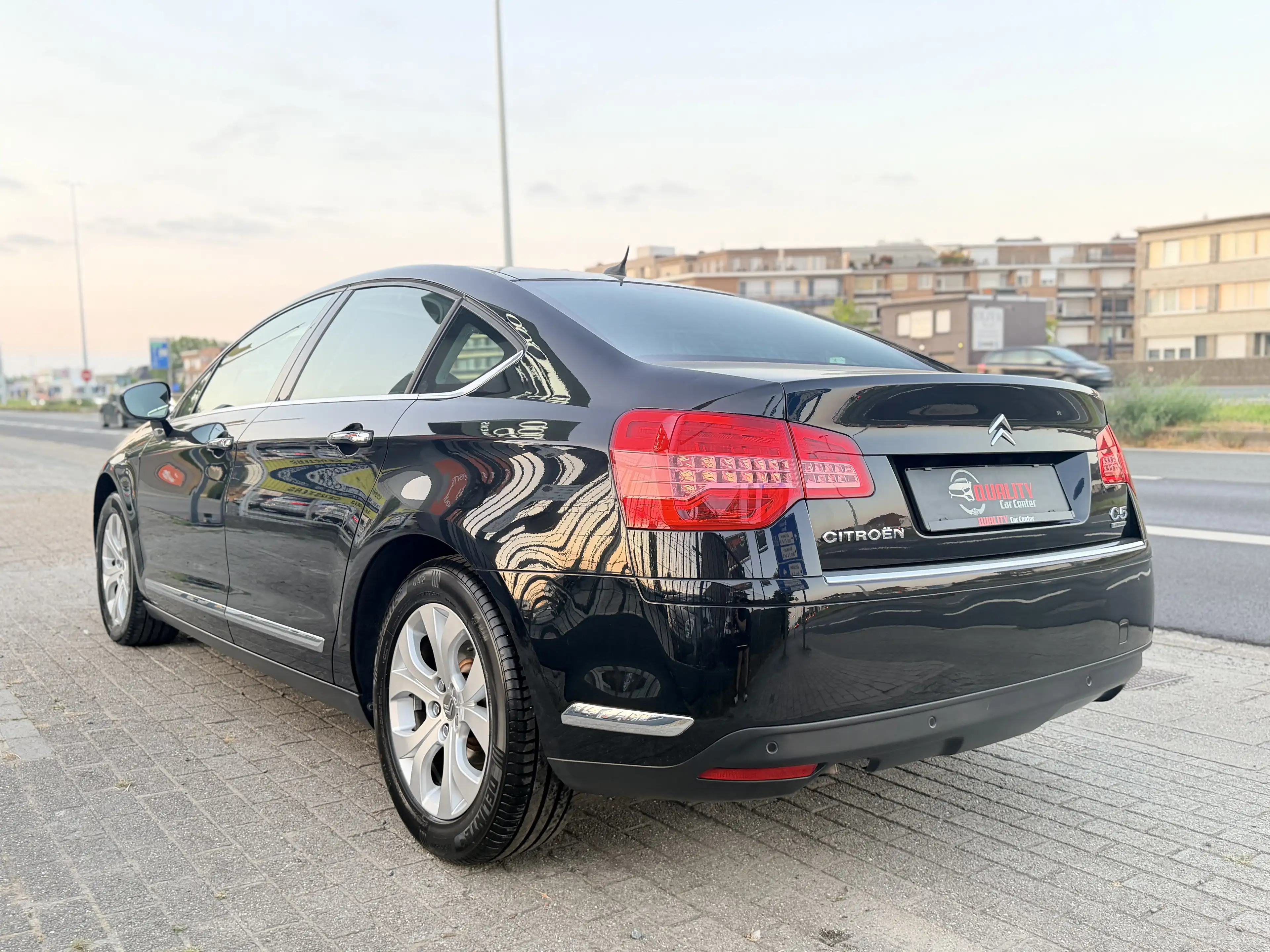 Citroen C5 104000KM 2.0i AUTOMAAT Leder 1st eig GARANTIE — photo 6