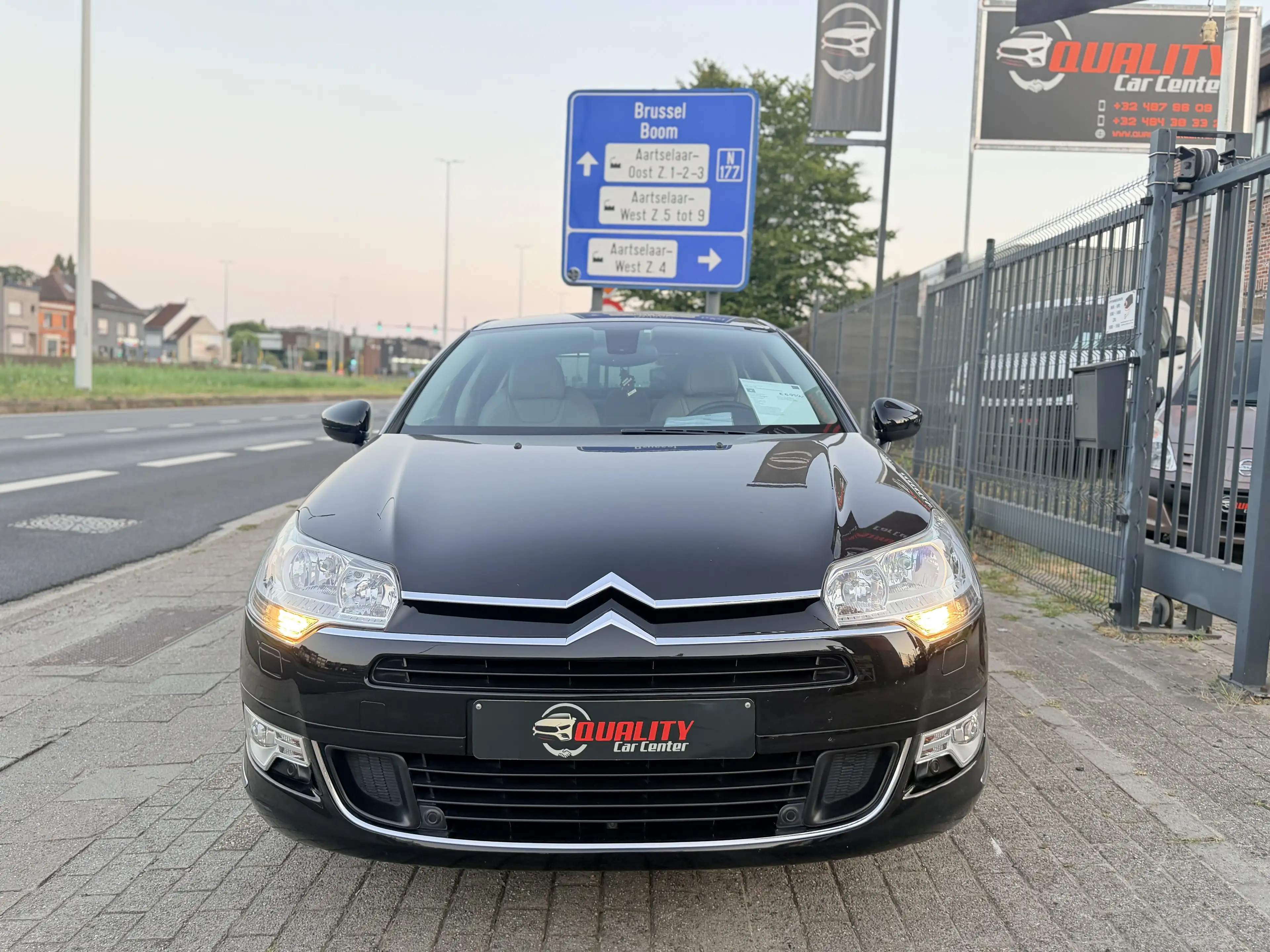 Citroen C5 104000KM 2.0i AUTOMAAT Leder 1st eig GARANTIE — photo 2
