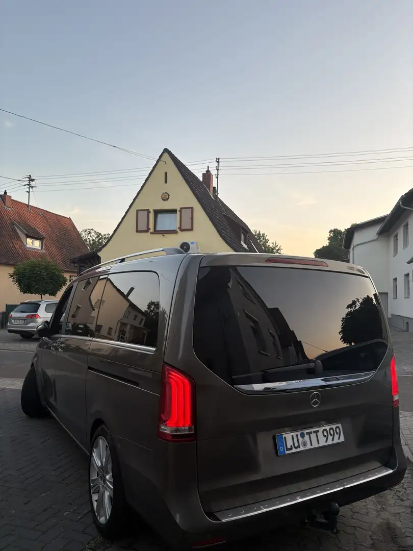 Mercedes-Benz V 250 (BlueTEC) d lang 7G-TRONIC Avantgarde Edition - 2