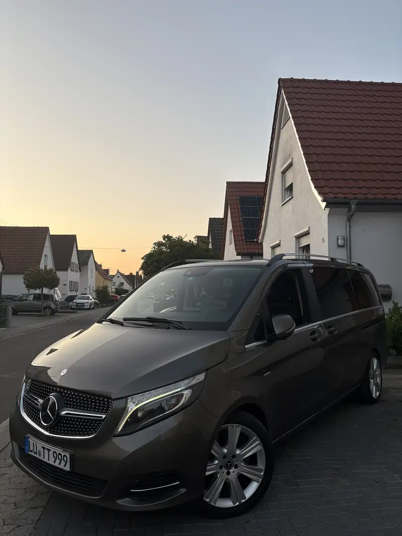 Mercedes-Benz V 250 (BlueTEC) d lang 7G-TRONIC Avantgarde Edition - 1