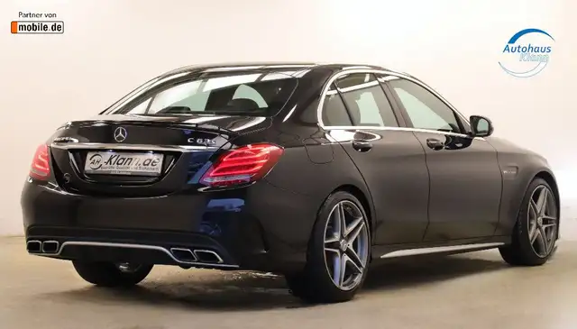 Mercedes-Benz C 63 Amg view 8
