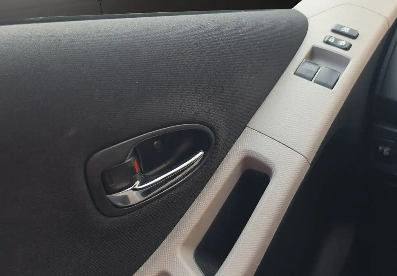 Toyota Yaris Yaris — photo 16