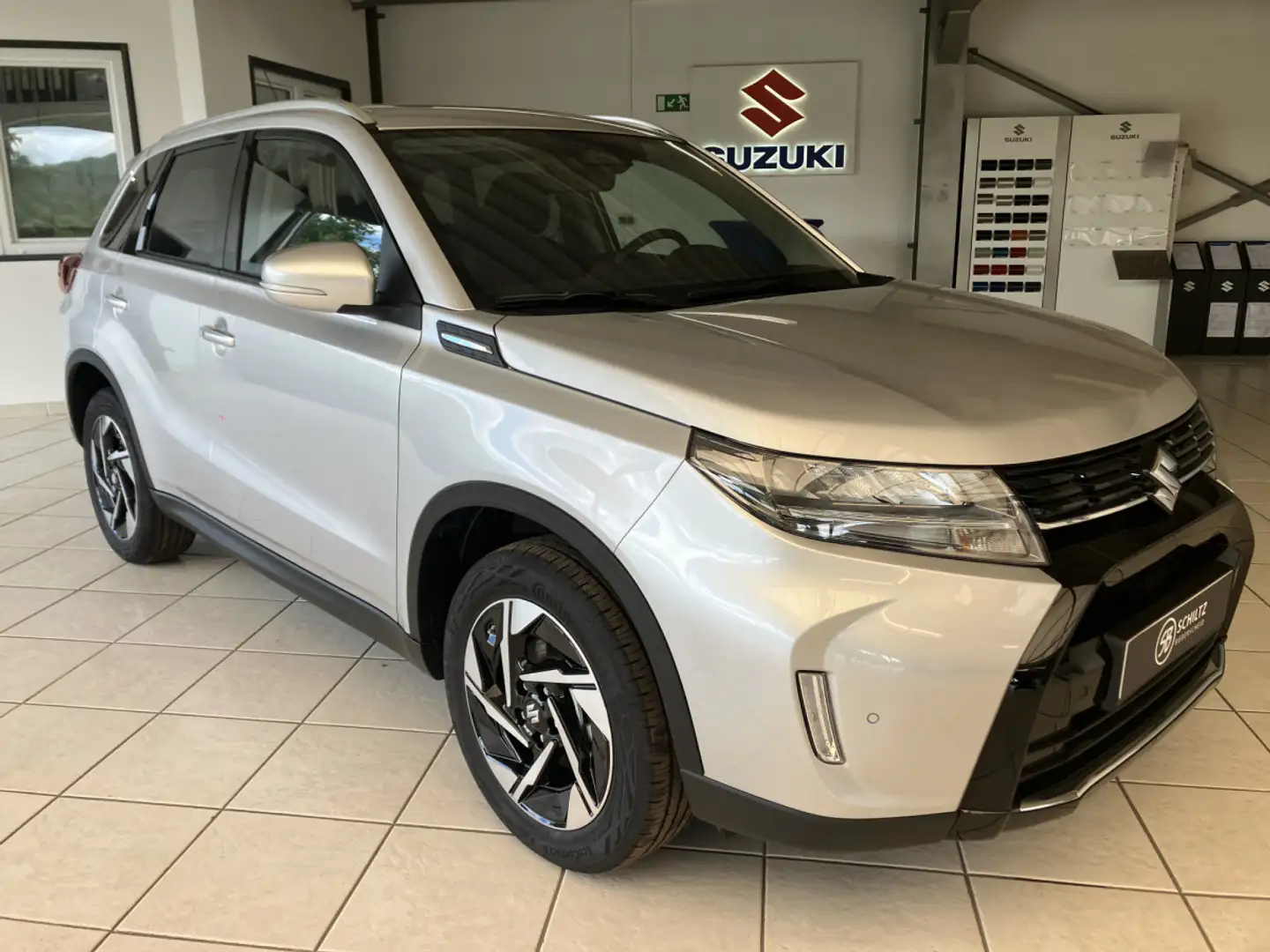 Suzuki Vitara 1.4 4WD GLX Mildhybrid Gris - 1