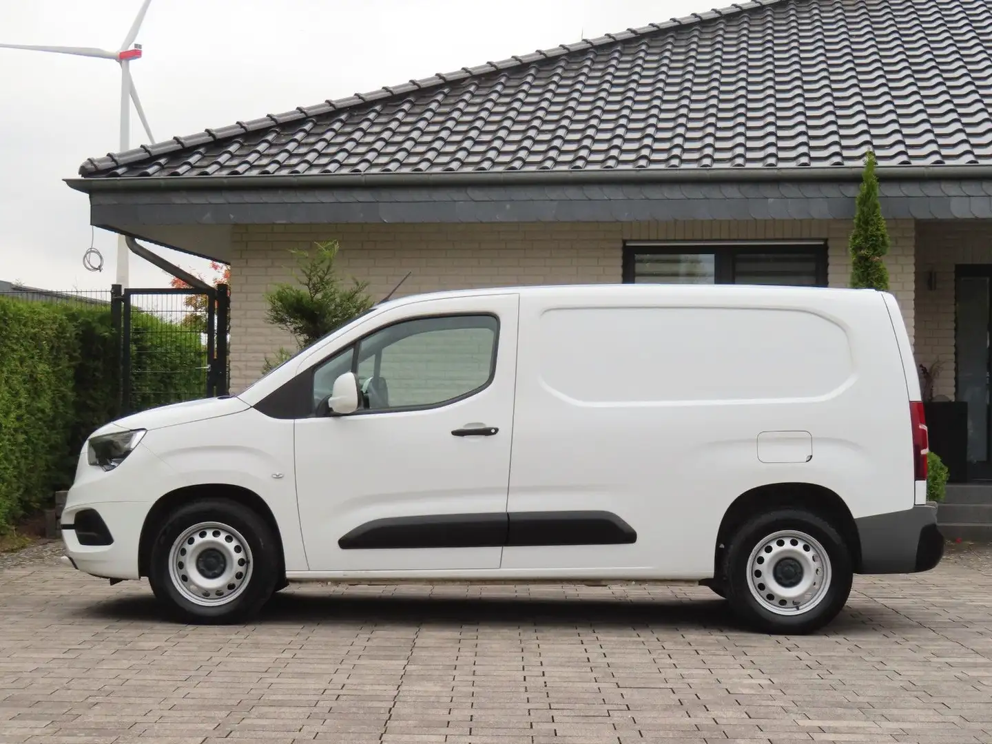 Opel Combo Cargo Edition erhöhte Nutzlast XL 1. Hand Weiß - 2