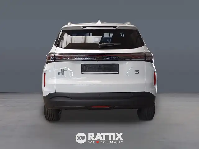 DR Automobiles DR5 view 3