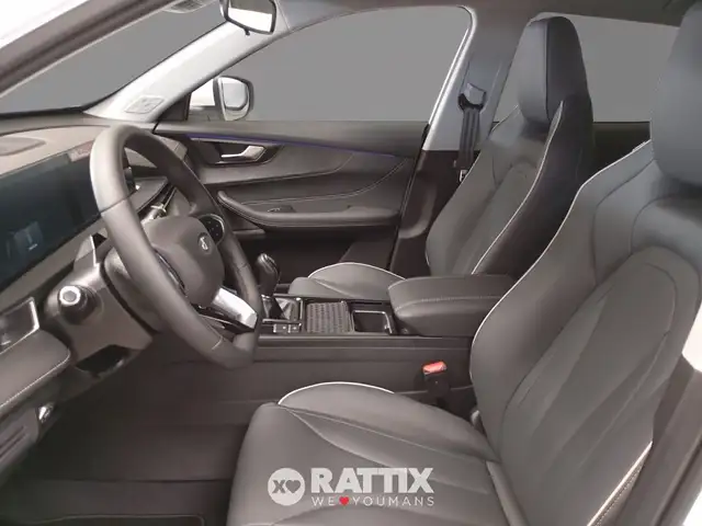 DR Automobiles DR5 view 5