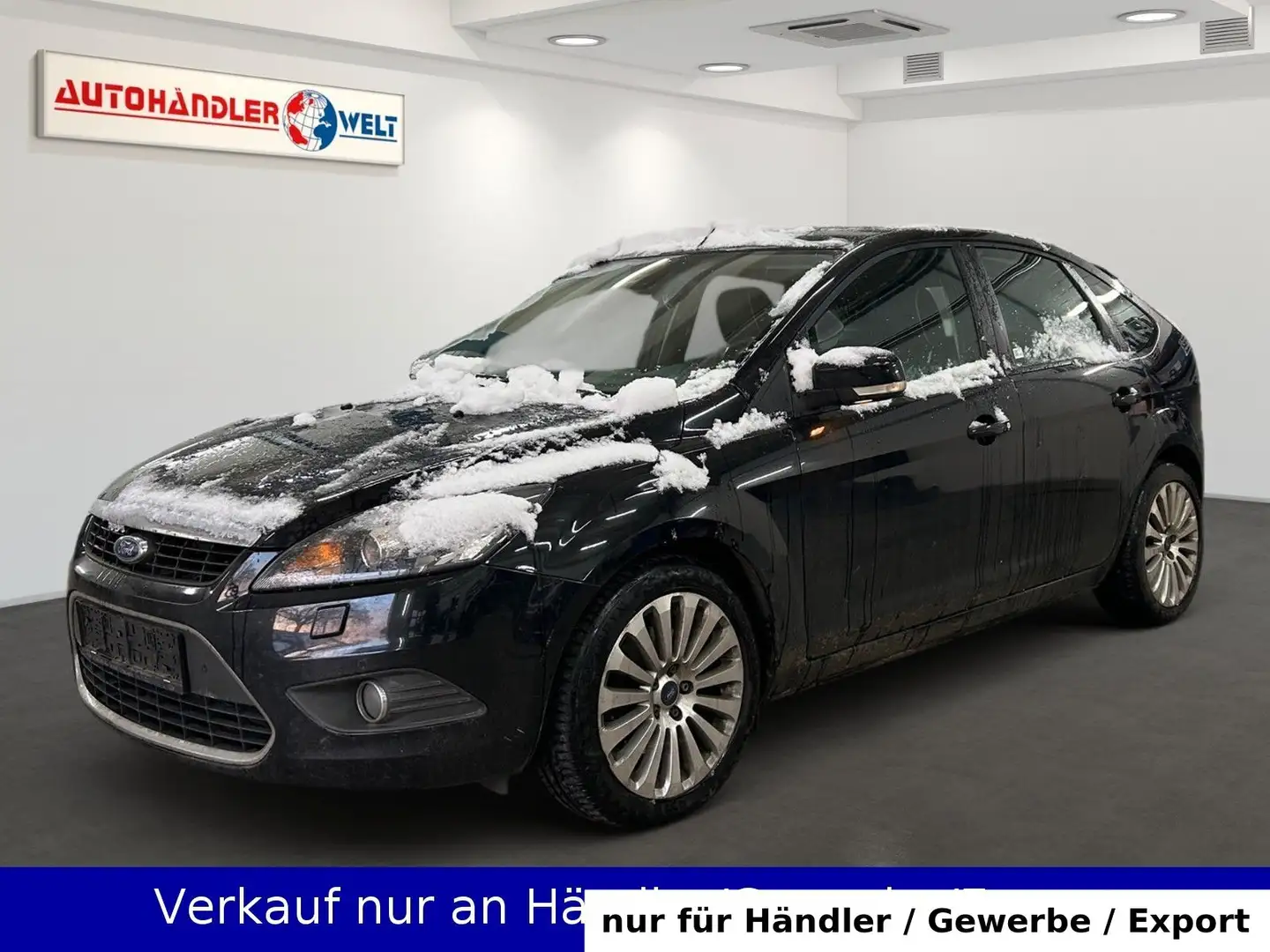 Ford Focus Lim. 2.0i Individual Xenon Leder SHZ PDC Schwarz - 1