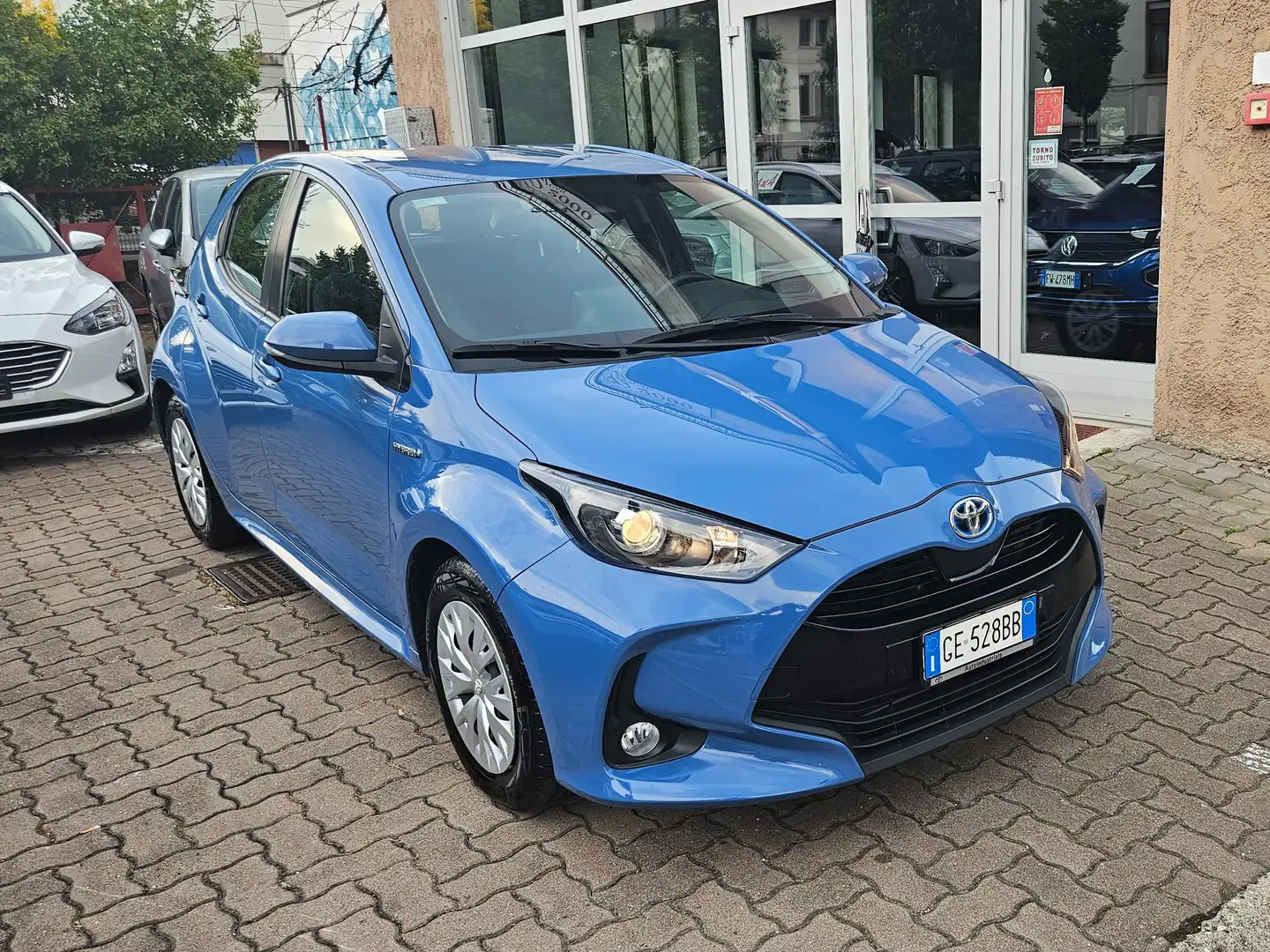 Toyota Yaris 1.5 HYBRID 5P Active CAMERA-CRUISE ADATT-CARPLAY Blu/Azzurro - 1