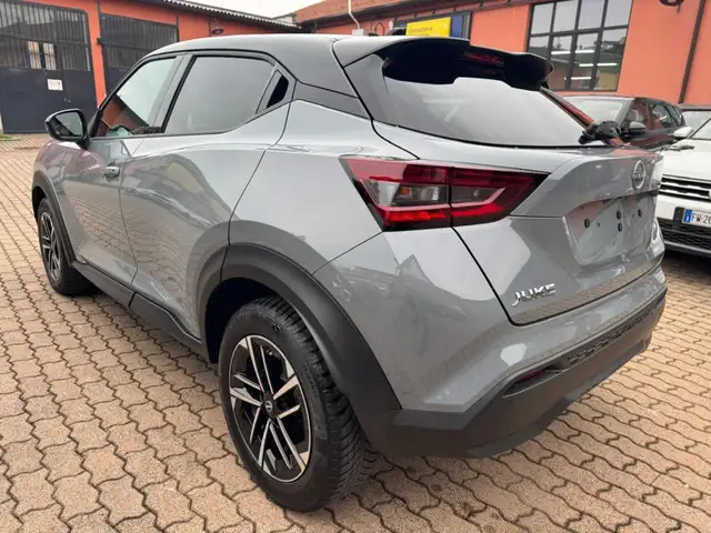 Nissan Juke view 3