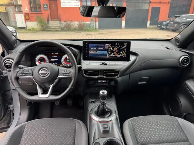 Nissan Juke view 8