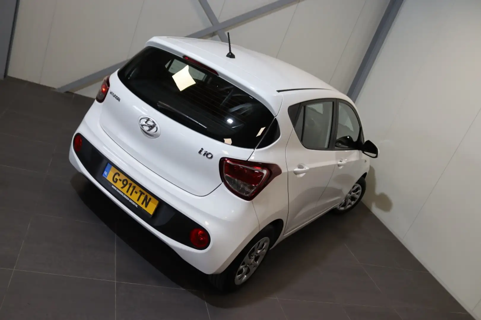 Hyundai i10 1.0i Comfort|Airco|Cruise|BLuetooth|Rijklaar| Blanco - 2