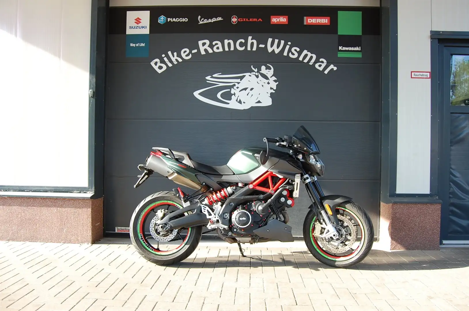 Aprilia Shiver 900 viel Zubehör Zöld - 1