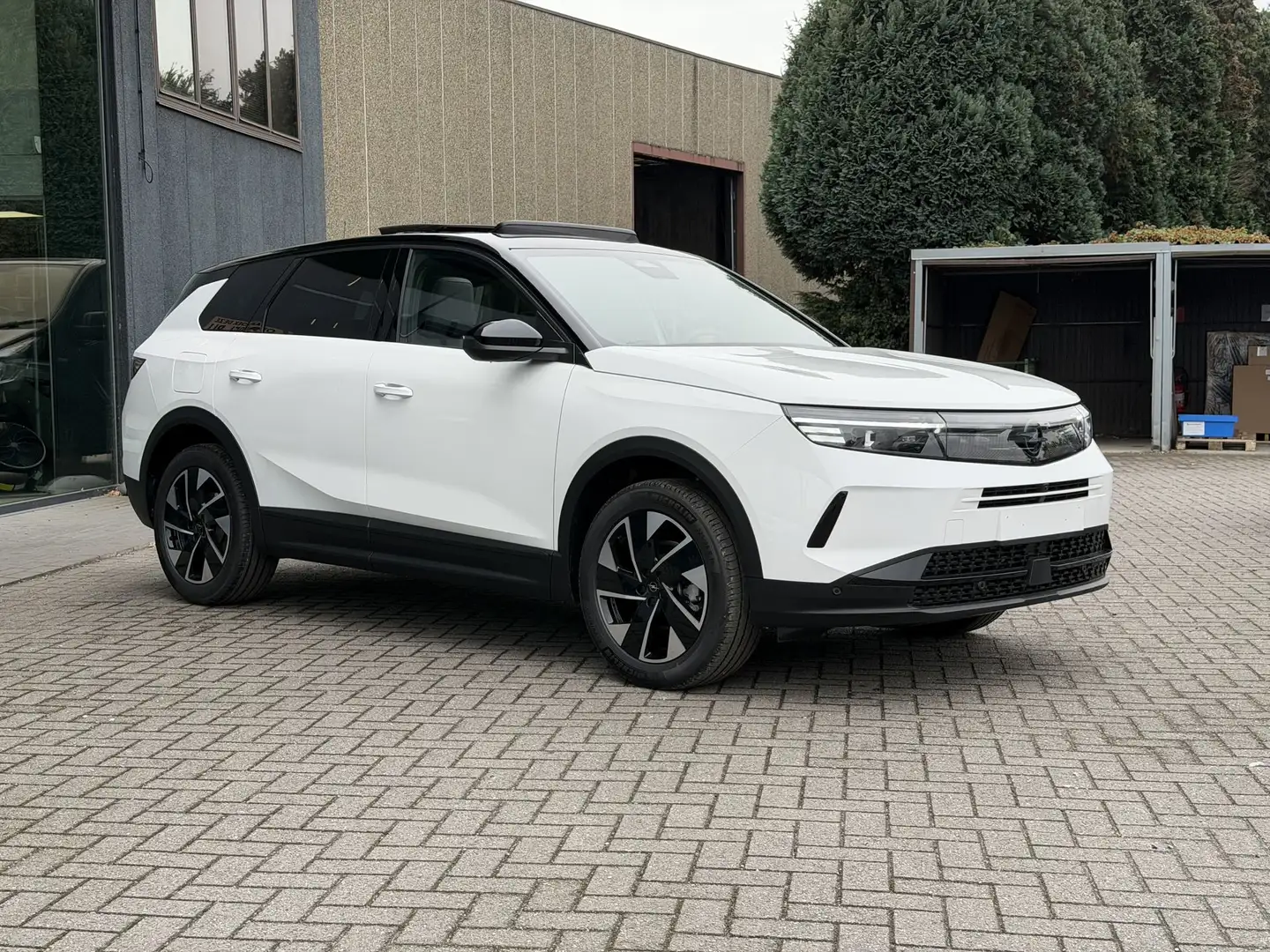 Opel Grandland GS 1.2T Hybrid *Navi*360° Camera*CarPlay*Focal* Blanc - 2