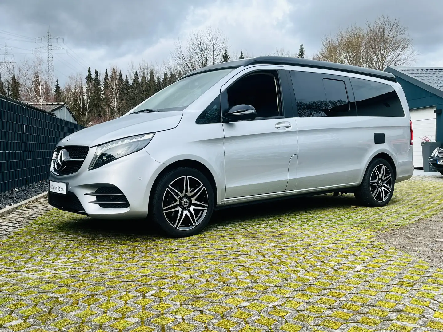 Mercedes-Benz Marco Polo V300 d EDITION 4MATIC*AMG-Line*NP:112,-Euro*WR Grau - 1