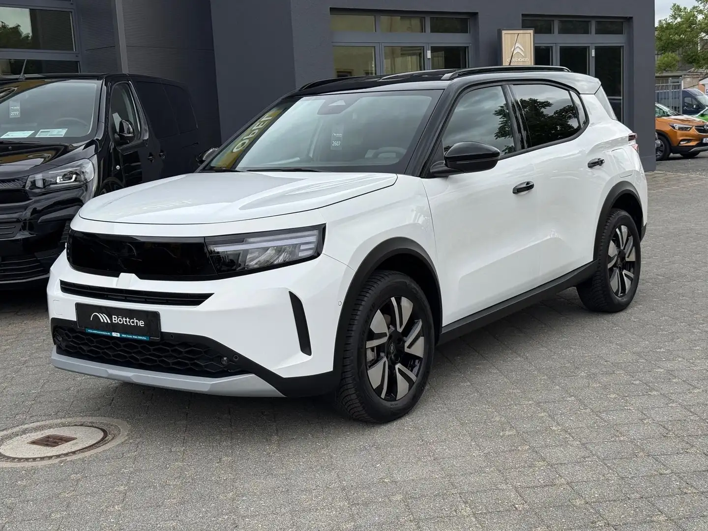 Opel Frontera Electric GS - ALLW/NAVI/SITZH/KAMERA/PDC Weiß - 2