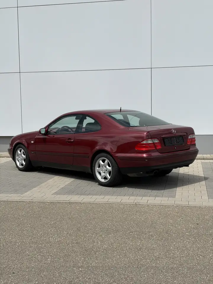 Mercedes-Benz CLK 200 Coupe Sport, foto 4